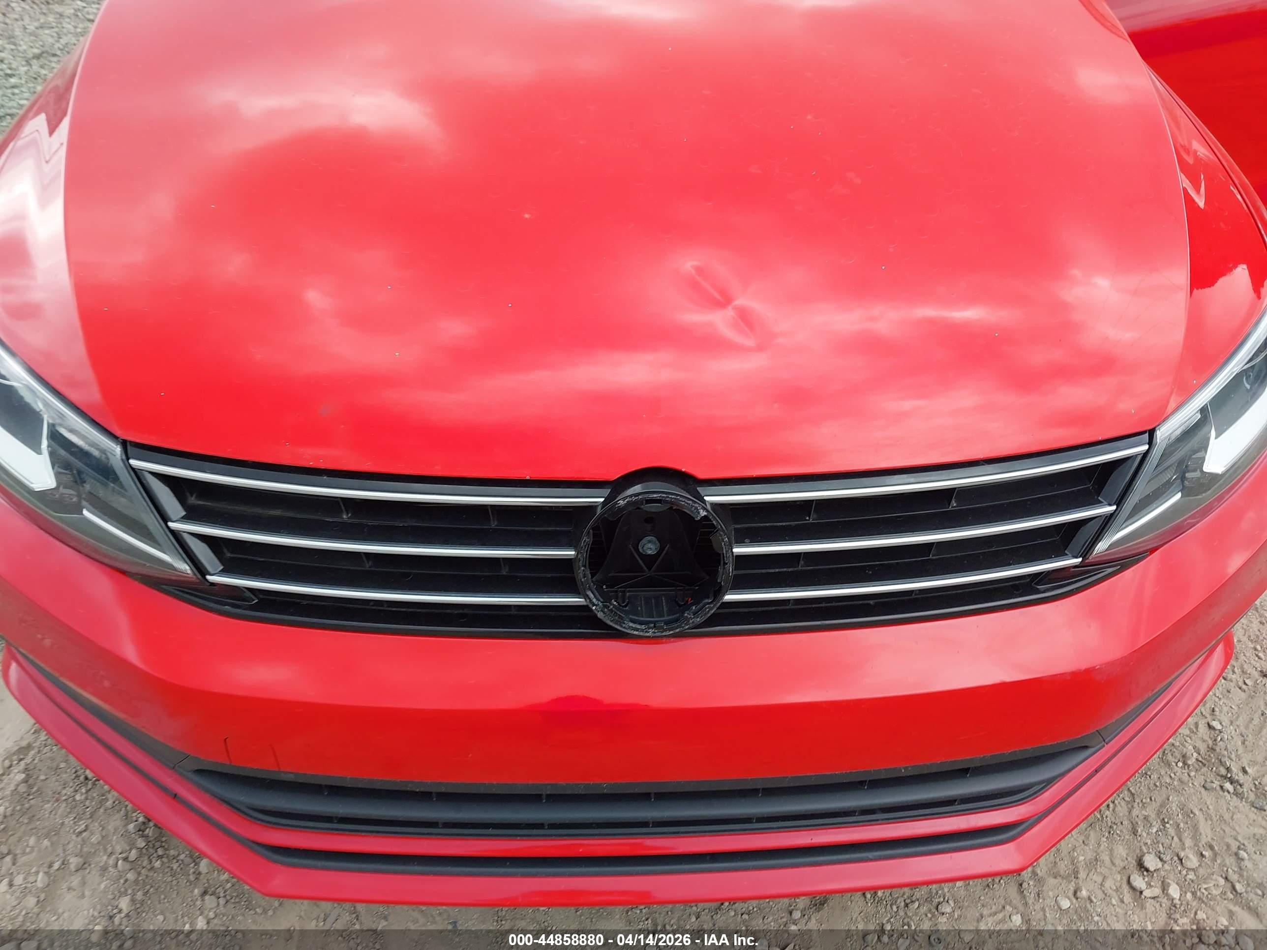 VOLKSWAGEN JETTA image 6