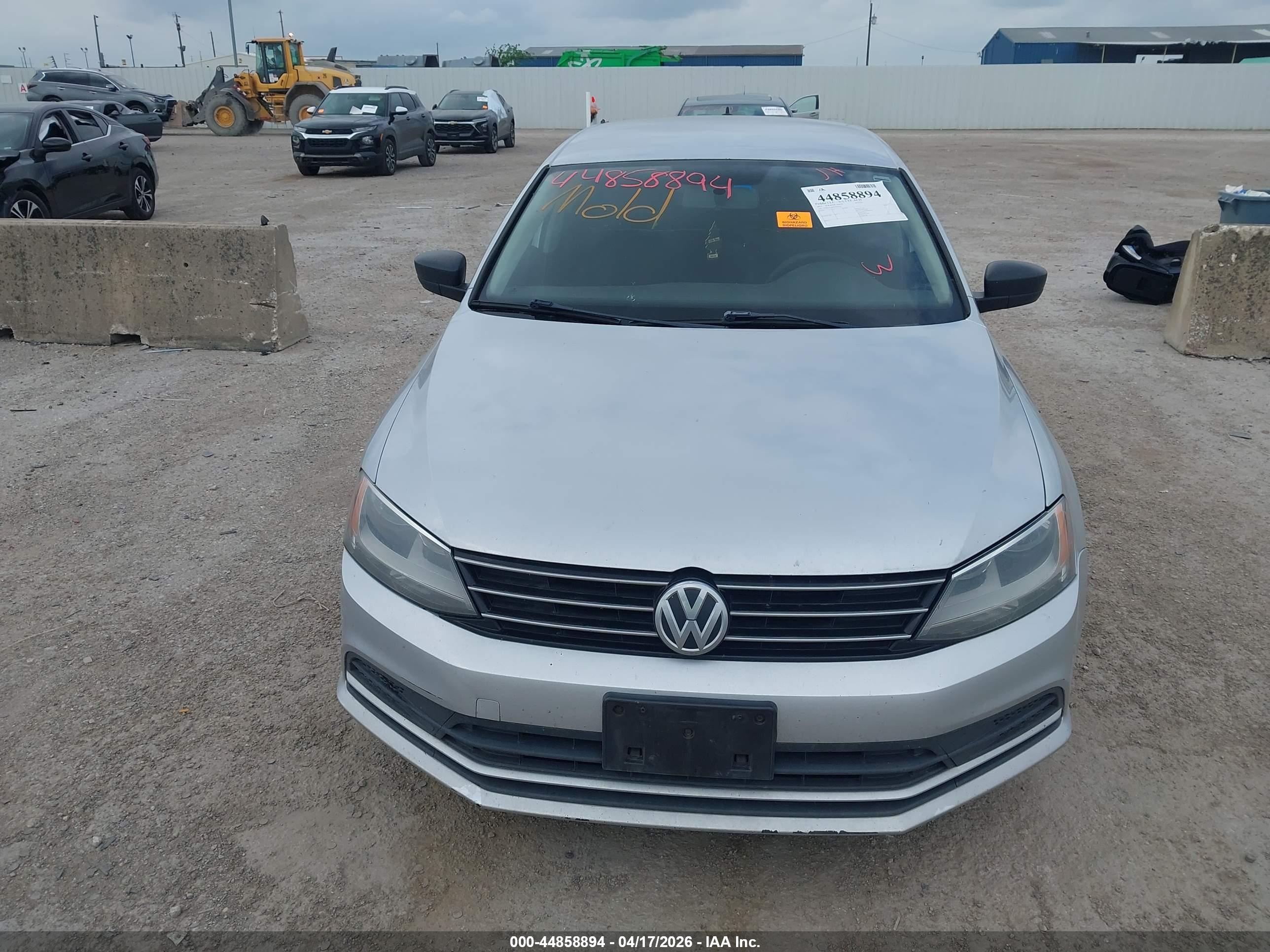 VOLKSWAGEN JETTA image 10