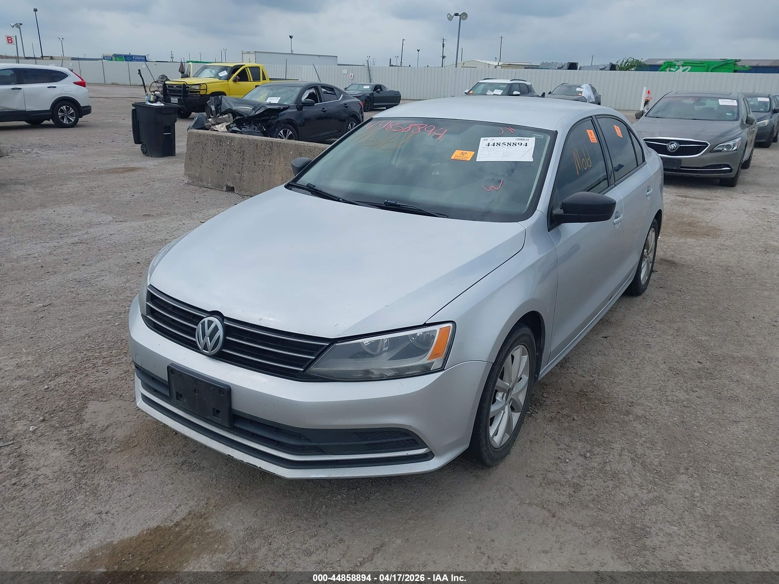 VOLKSWAGEN JETTA image 6