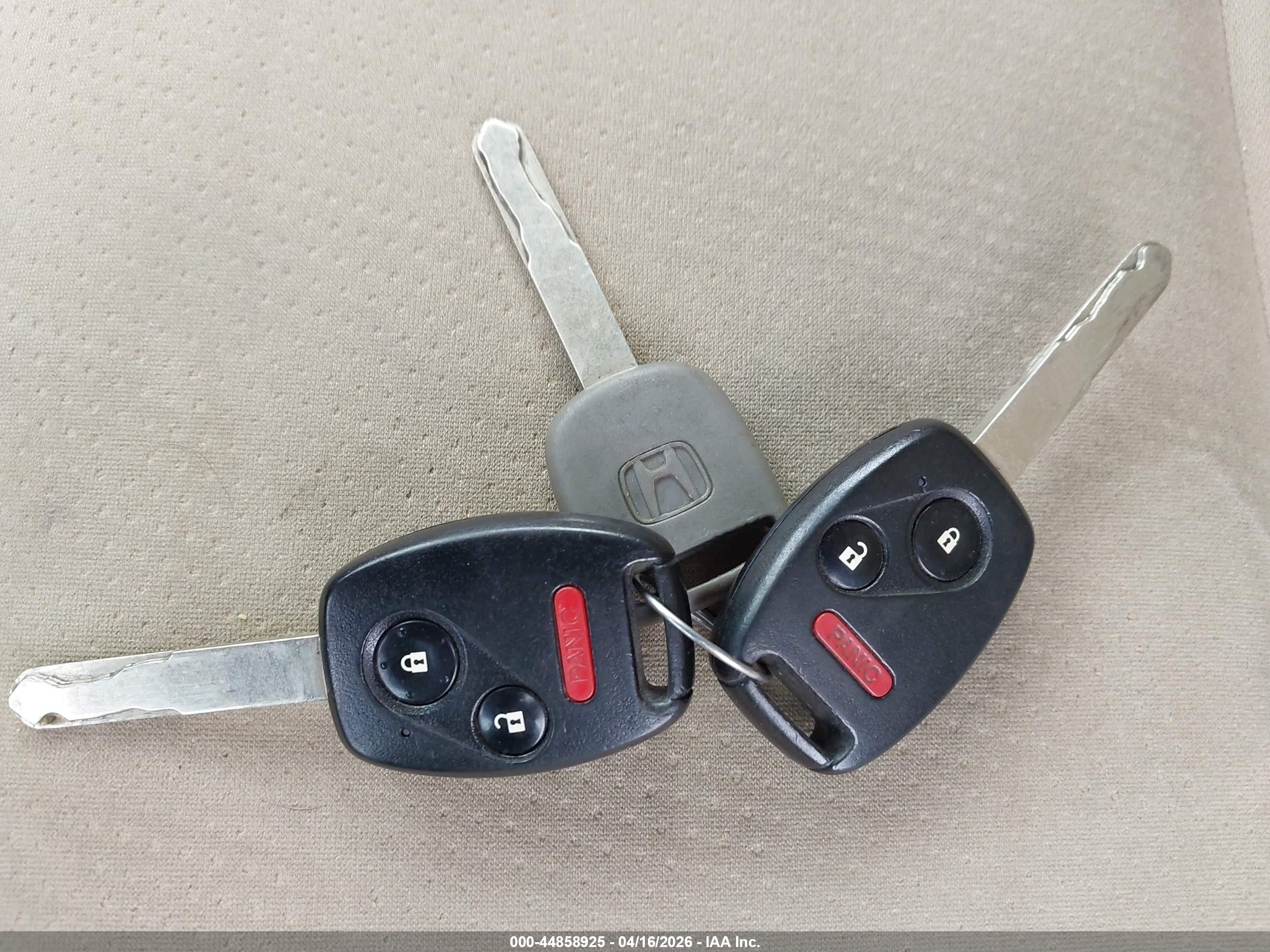 HONDA CR-V image 11
