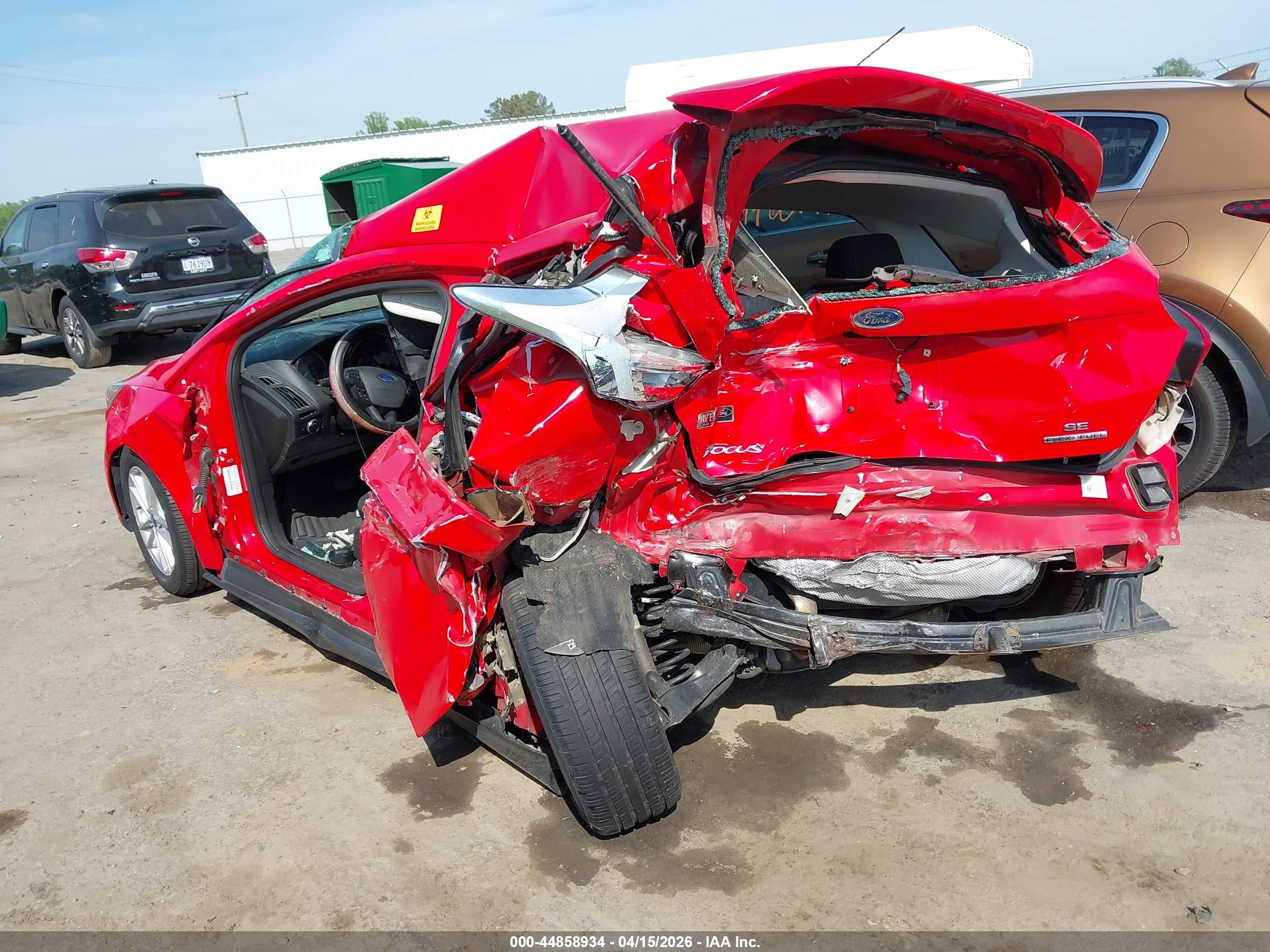 FORD FOCUS image 3