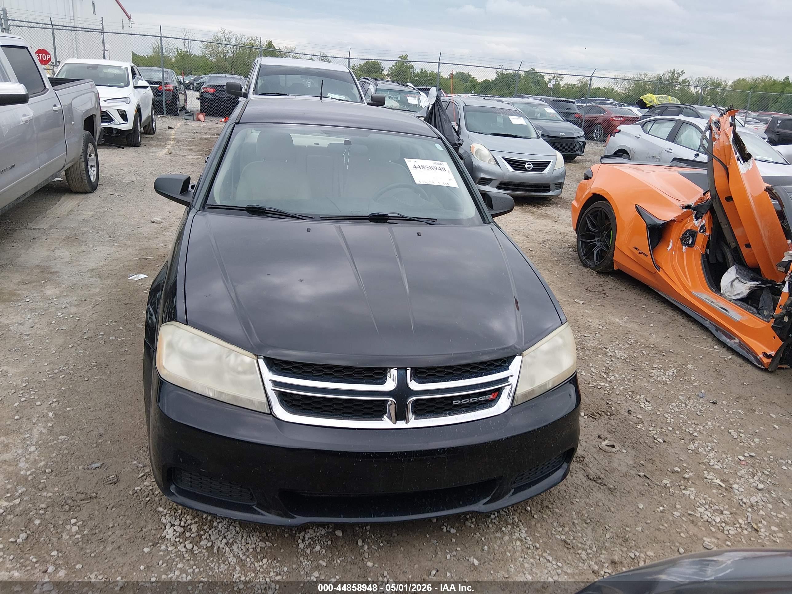 DODGE AVENGER image 6