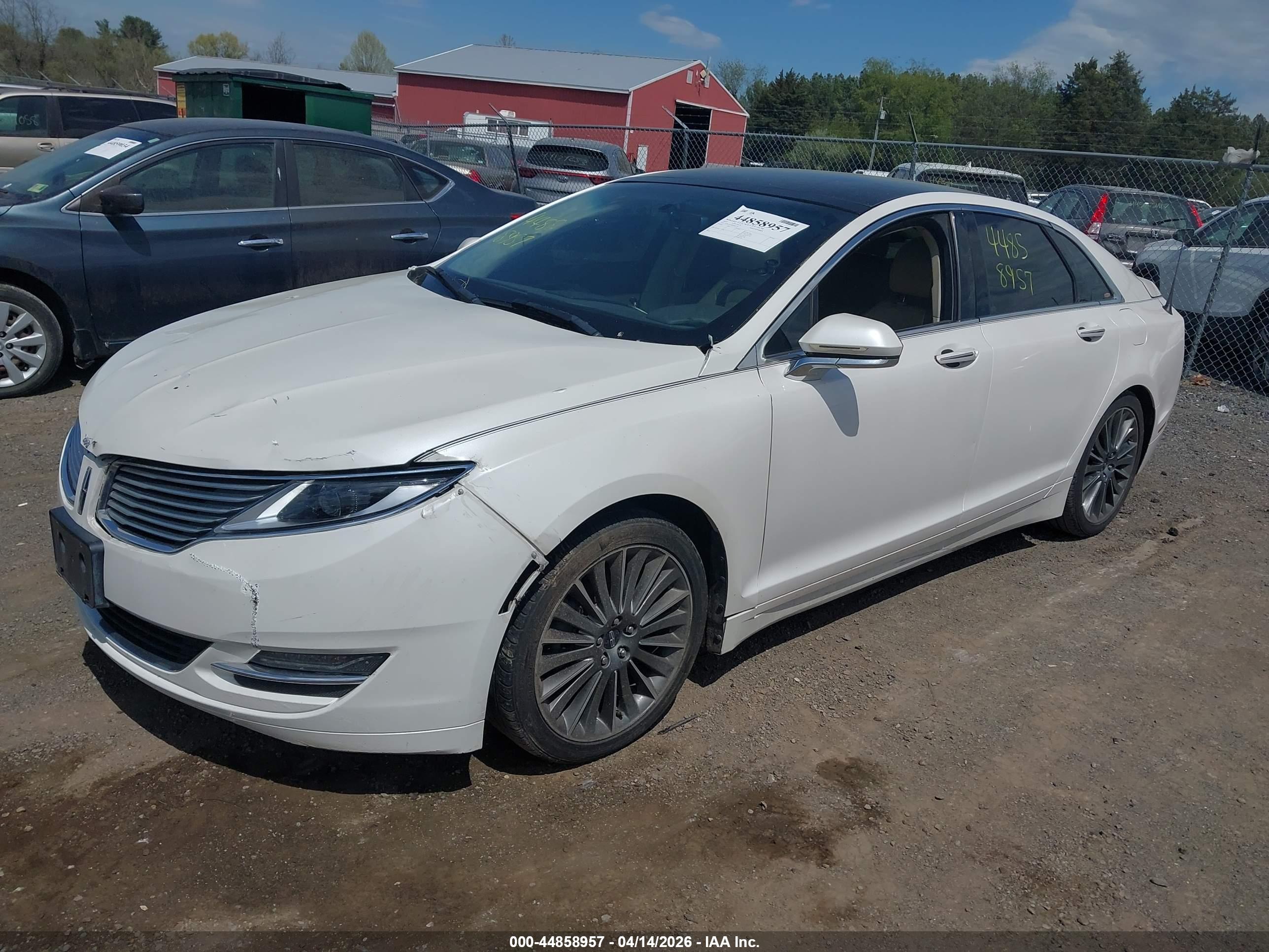 LINCOLN MKZ image 2