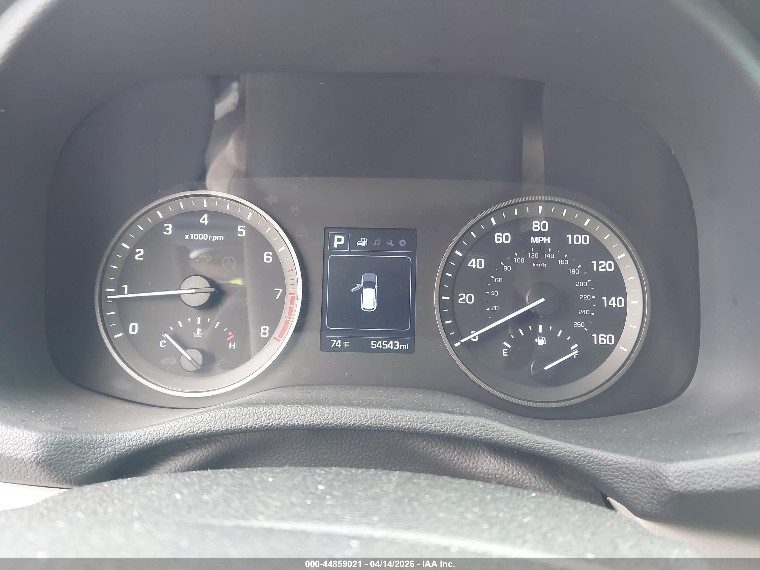 HYUNDAI TUCSON image 7