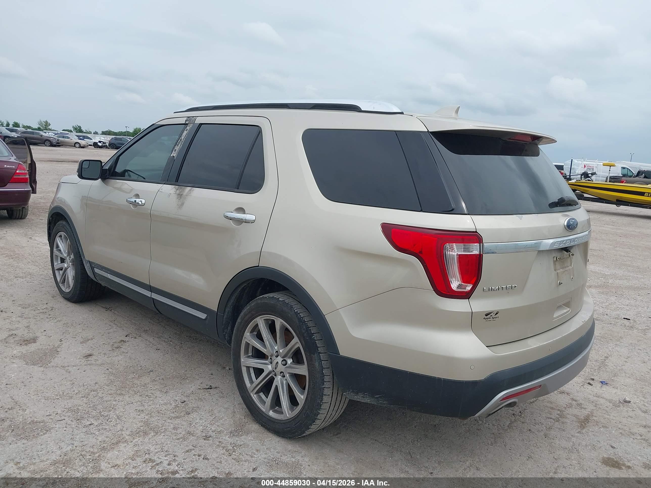 FORD EXPLORER image 3
