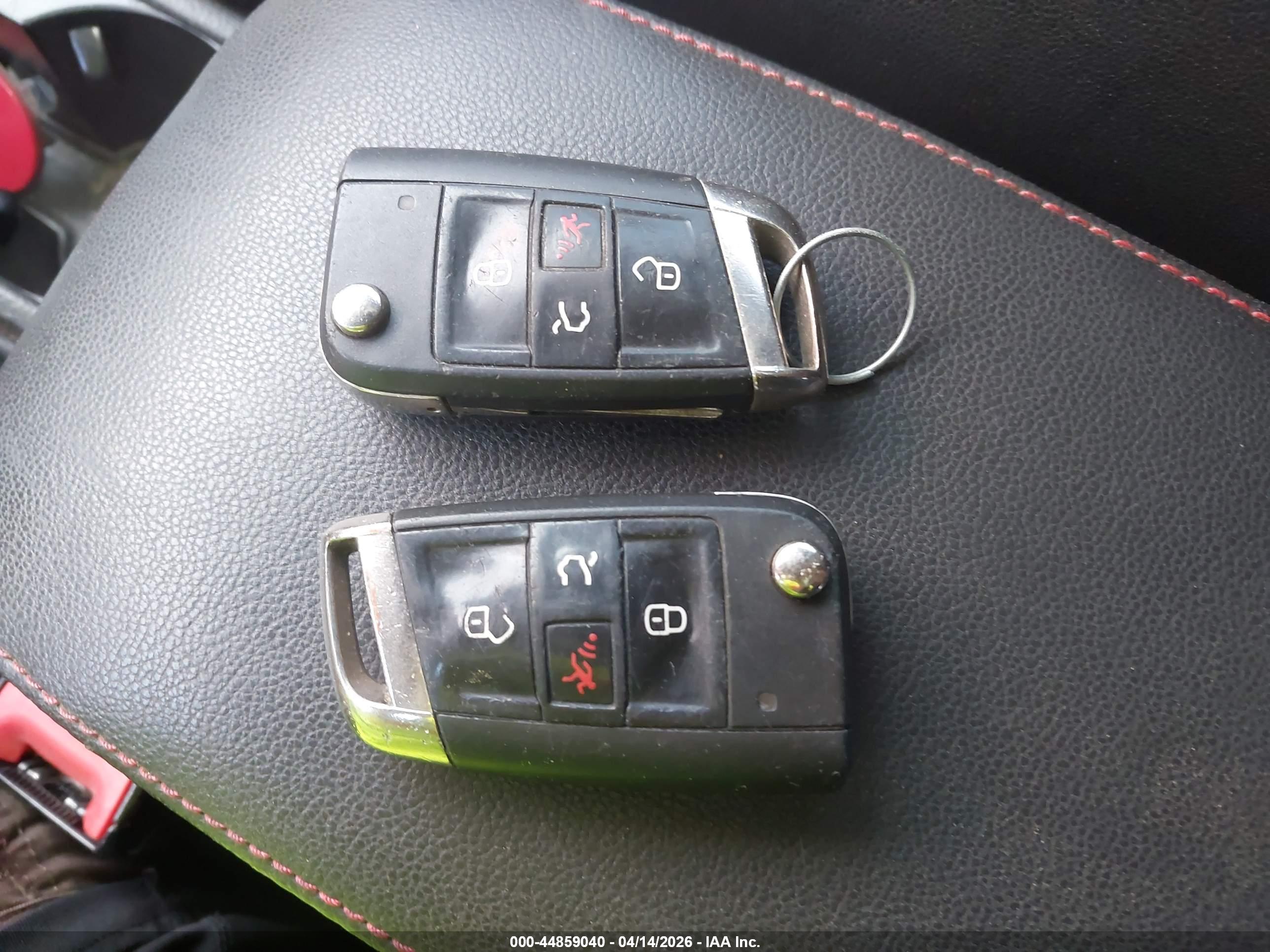 VOLKSWAGEN GOLF image 11