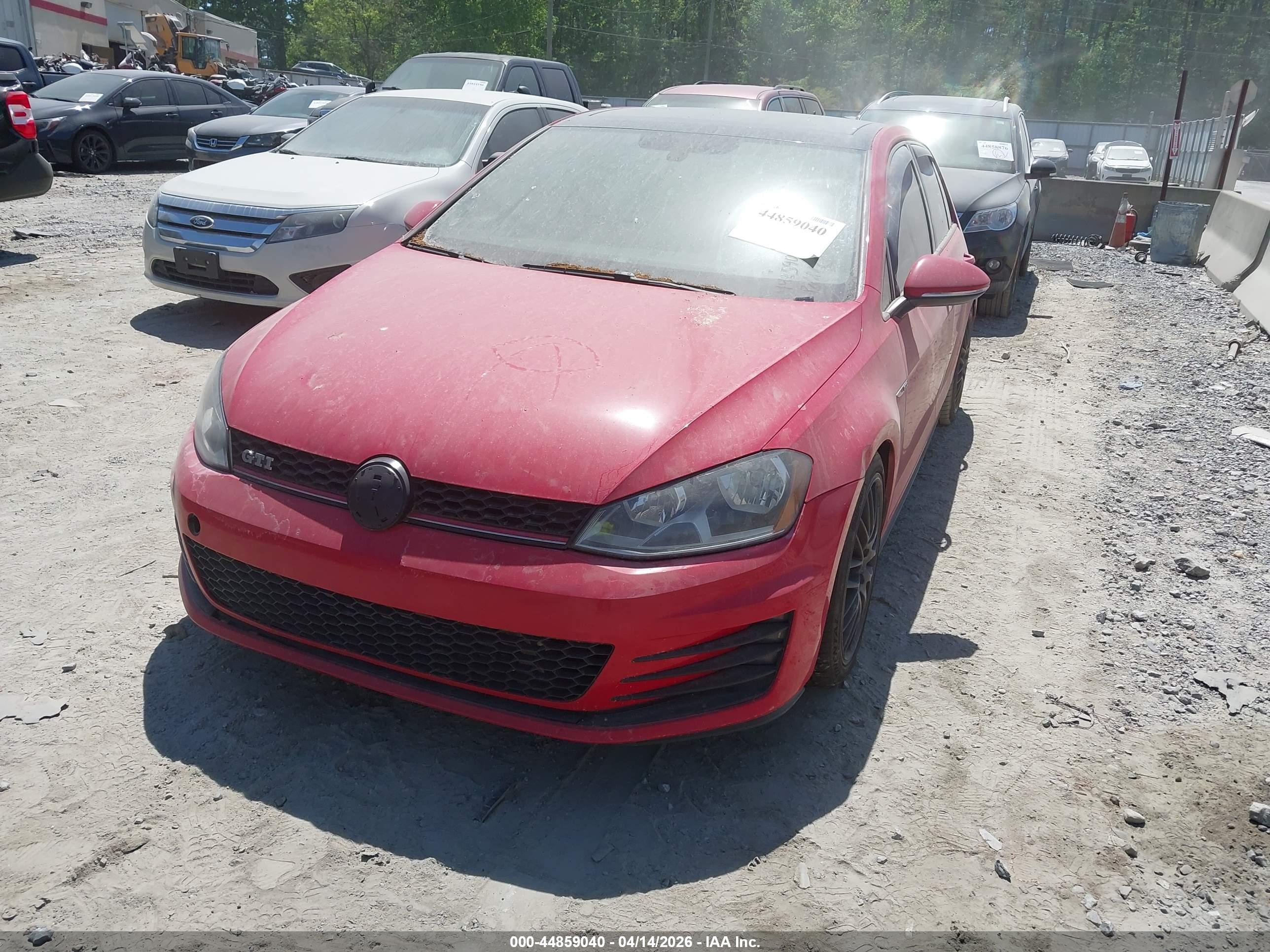 VOLKSWAGEN GOLF image 2