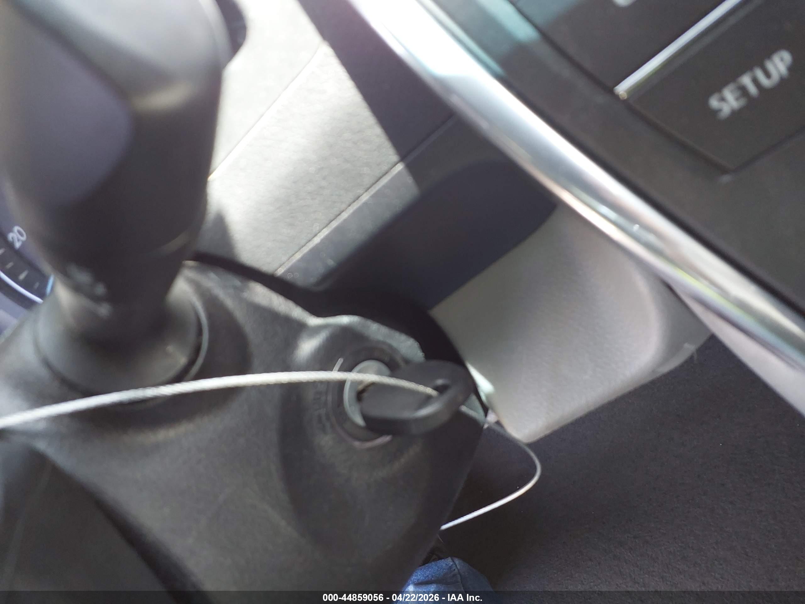 TOYOTA CAMRY image 11