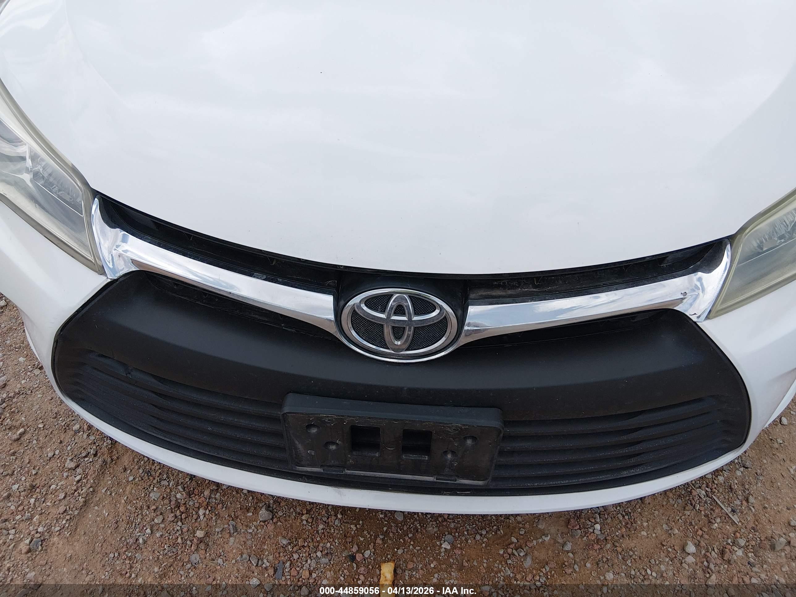 TOYOTA CAMRY image 6