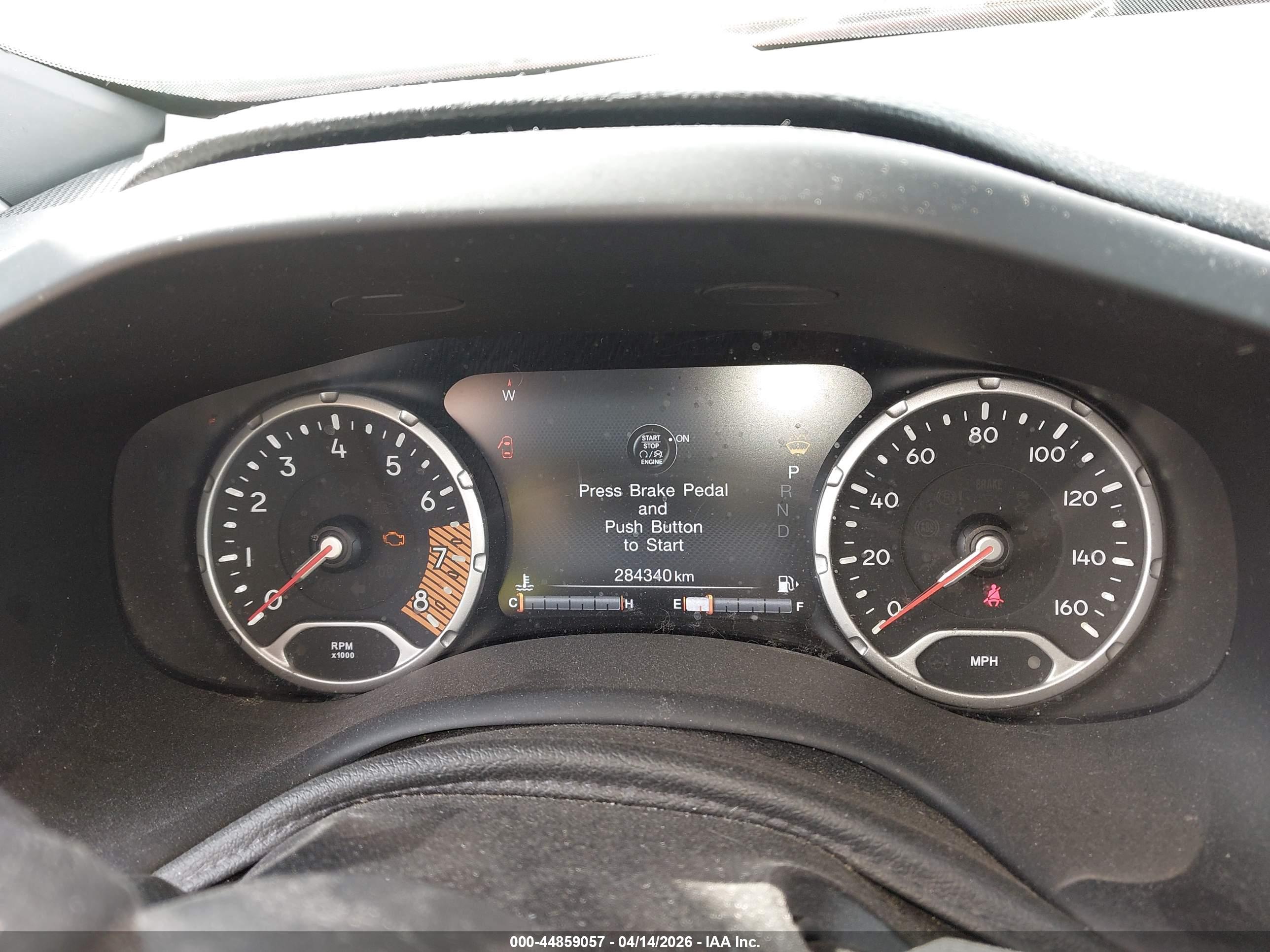 JEEP RENEGADE image 7