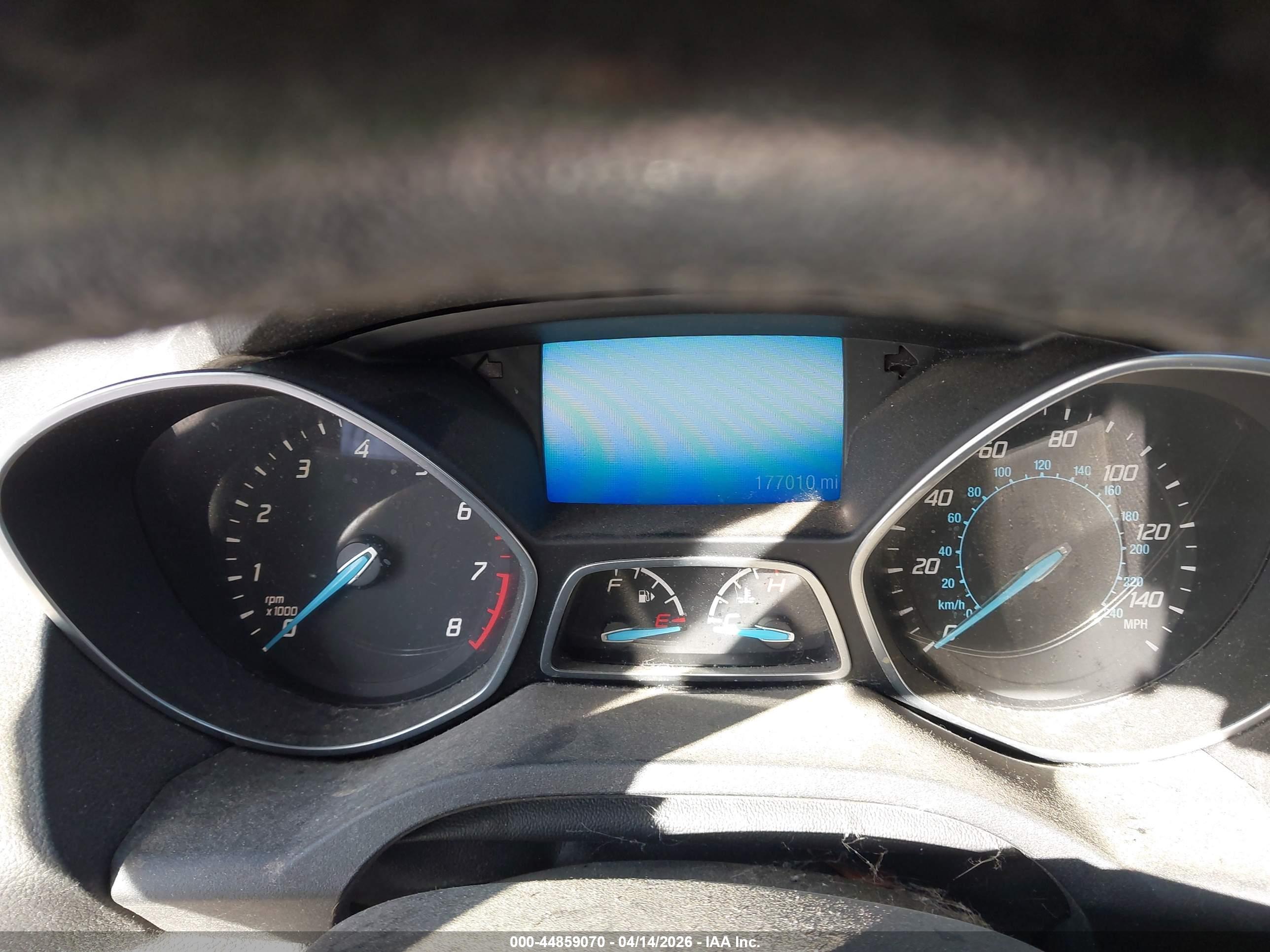 FORD ESCAPE image 7
