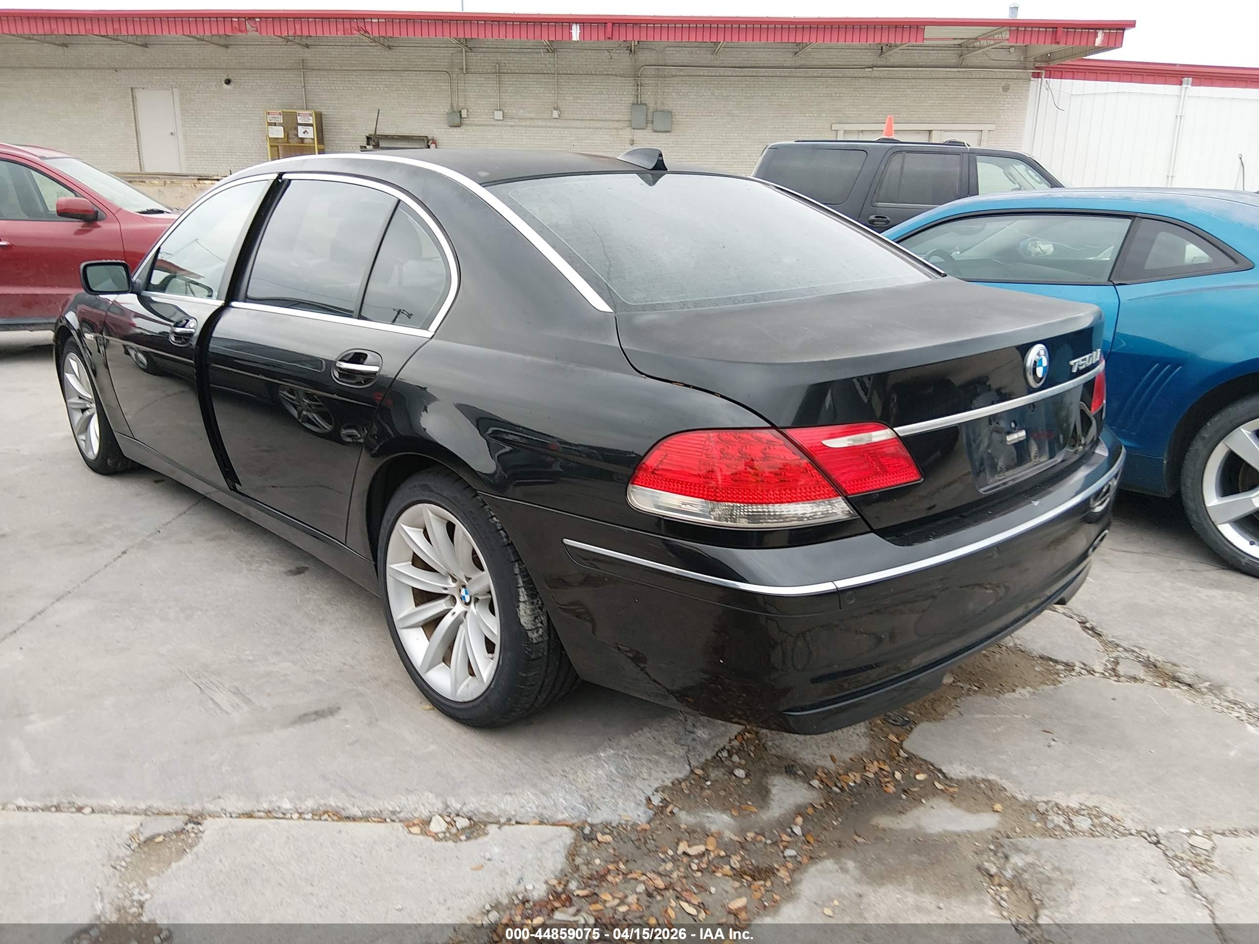 BMW 750LI image 3