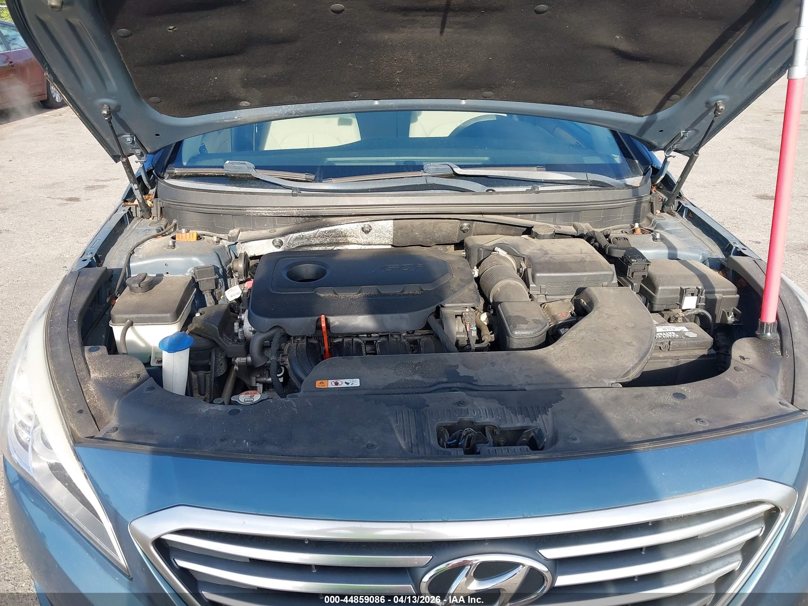 HYUNDAI SONATA image 10