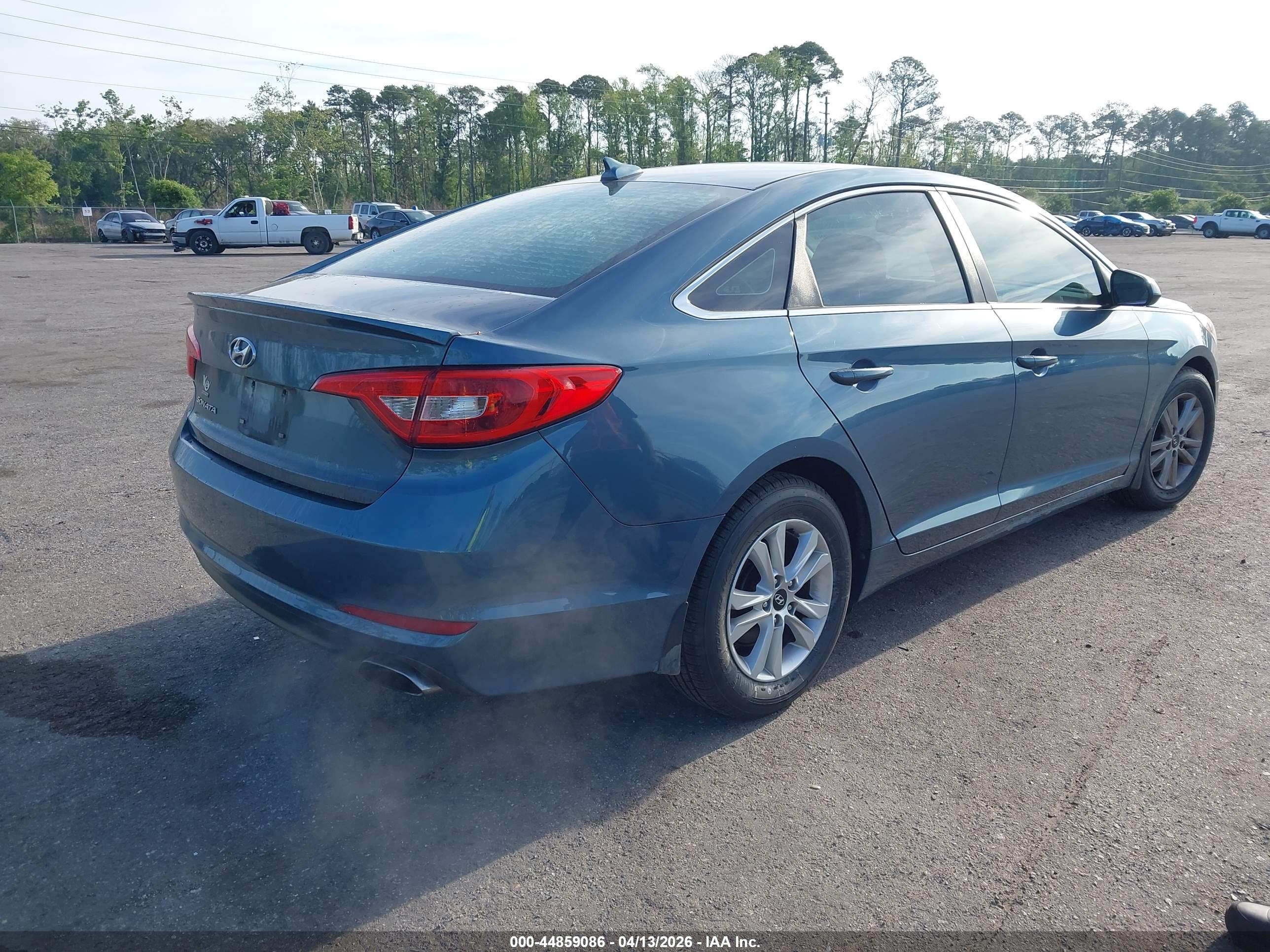 HYUNDAI SONATA image 4