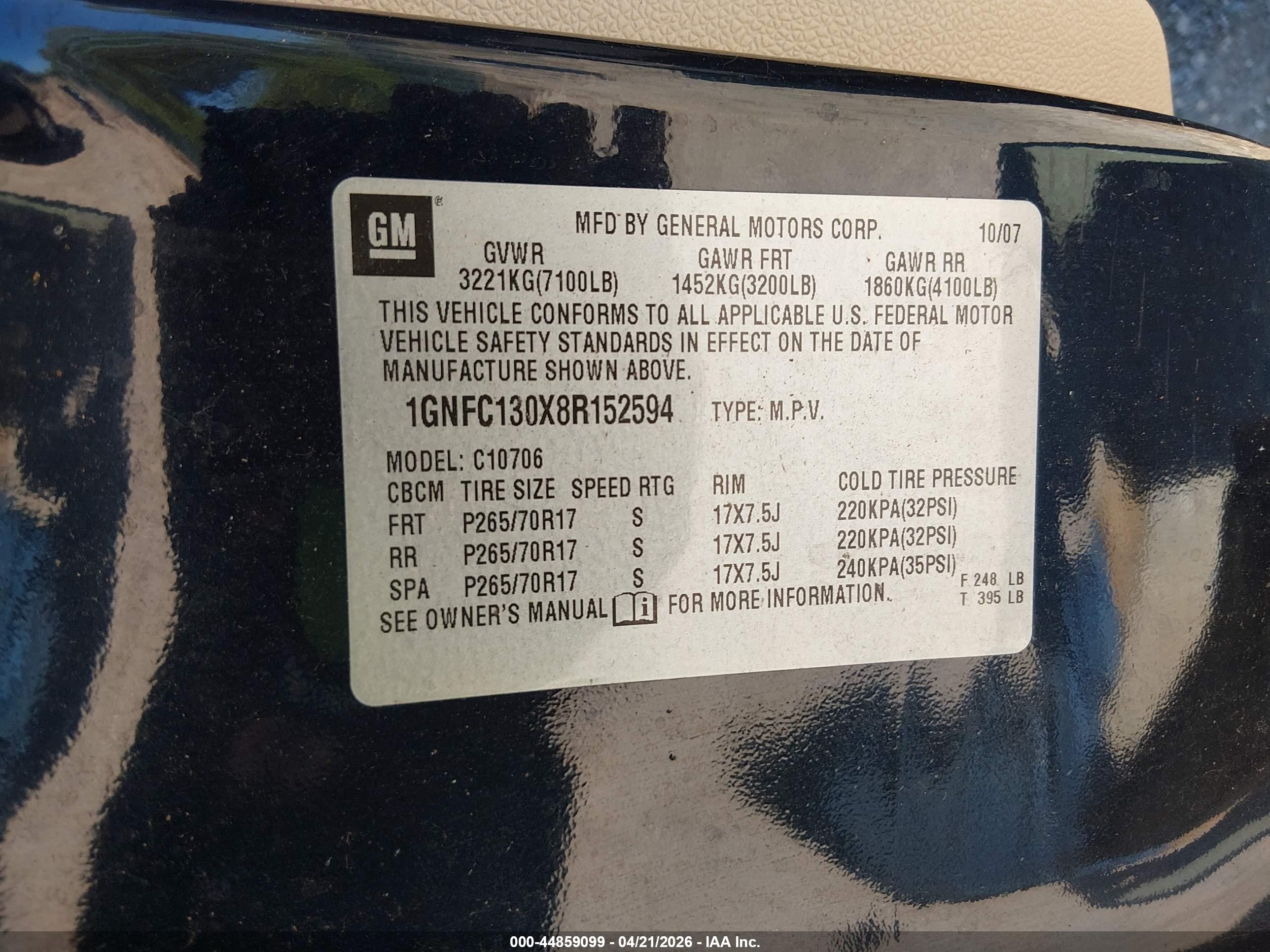 CHEVROLET TAHOE image 9