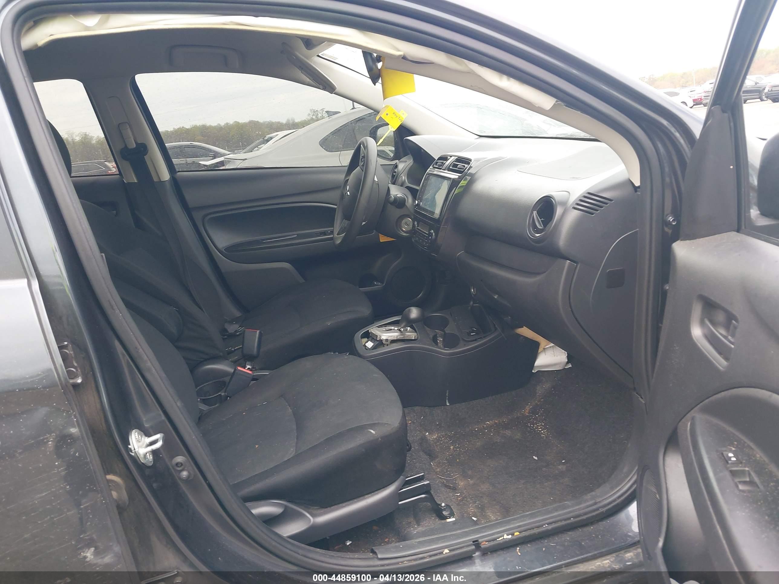 MITSUBISHI MIRAGE image 5