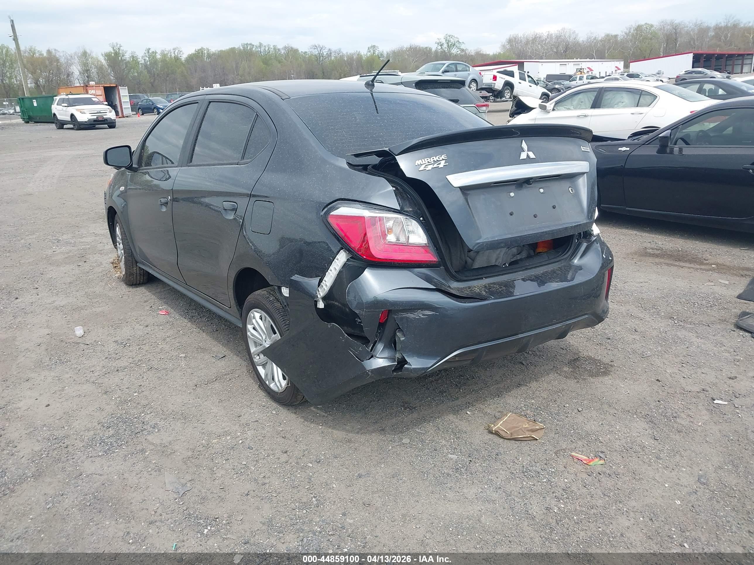 MITSUBISHI MIRAGE image 6