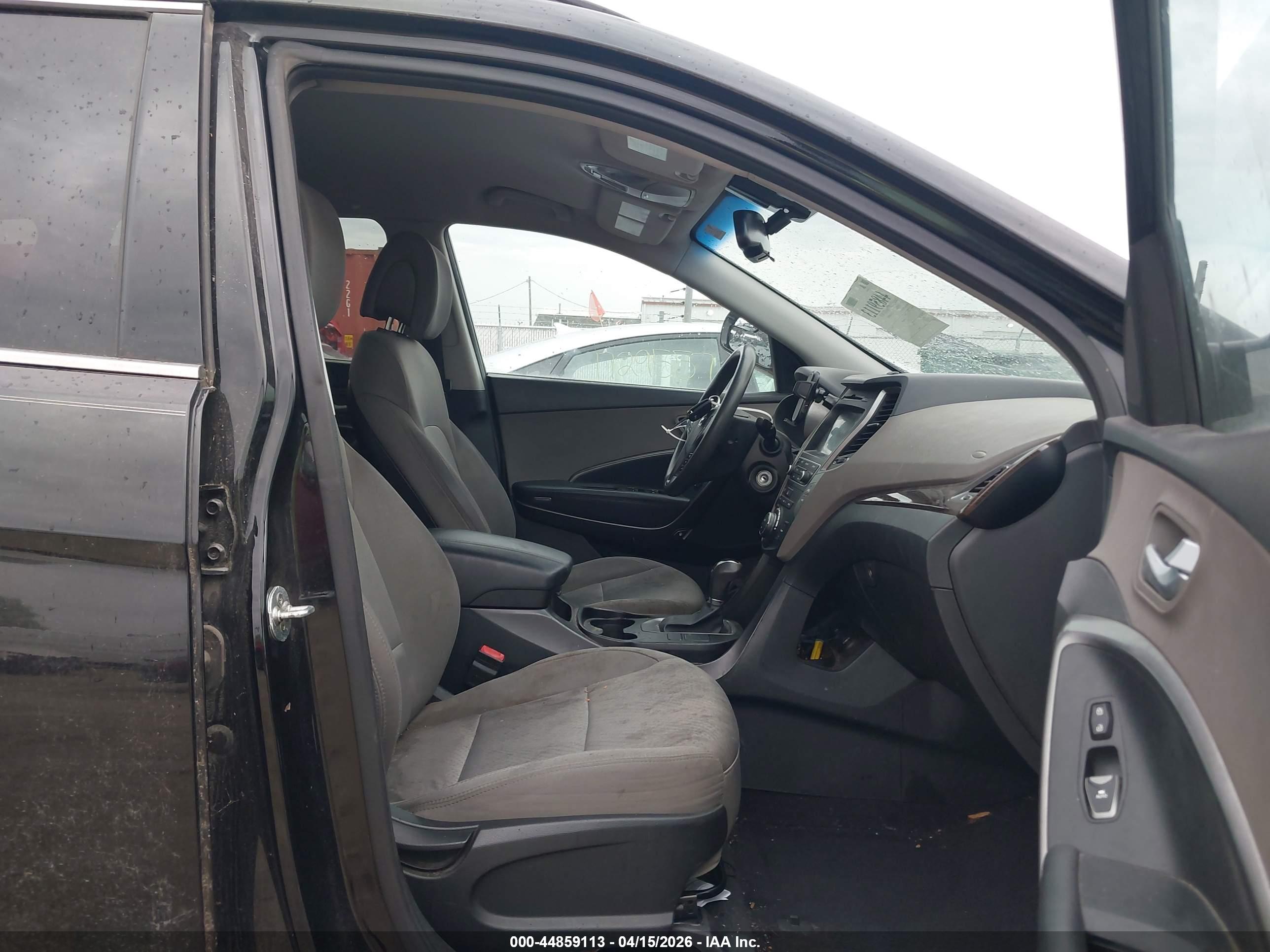 HYUNDAI SANTA image 5