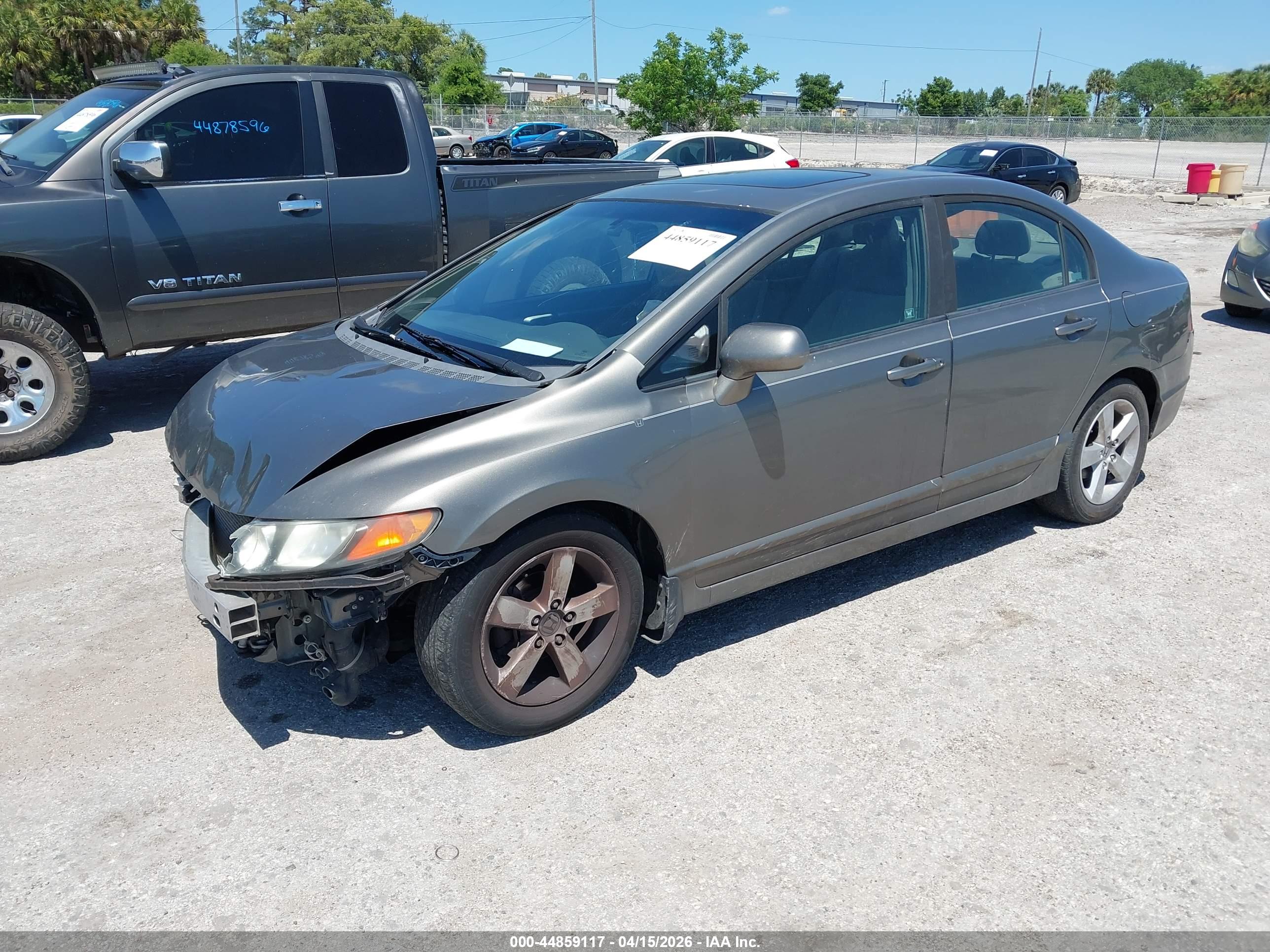 HONDA CIVIC image 2
