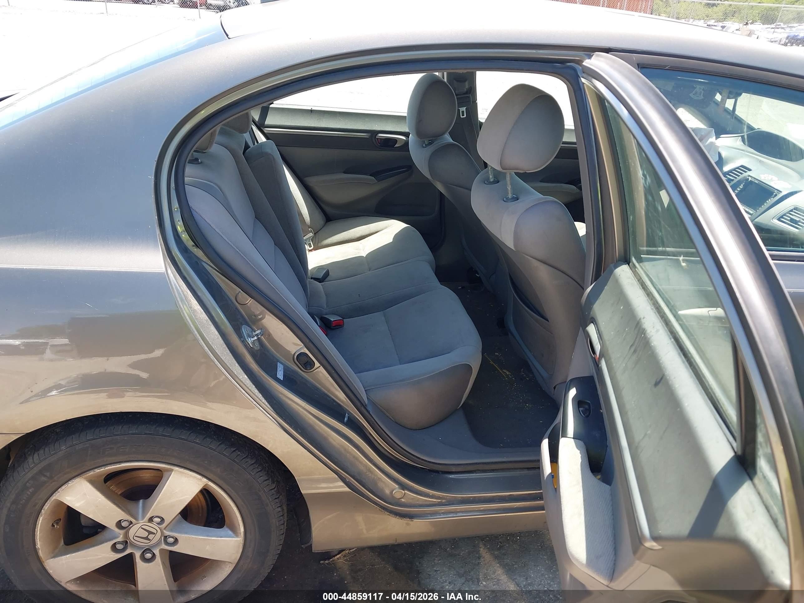 HONDA CIVIC image 8