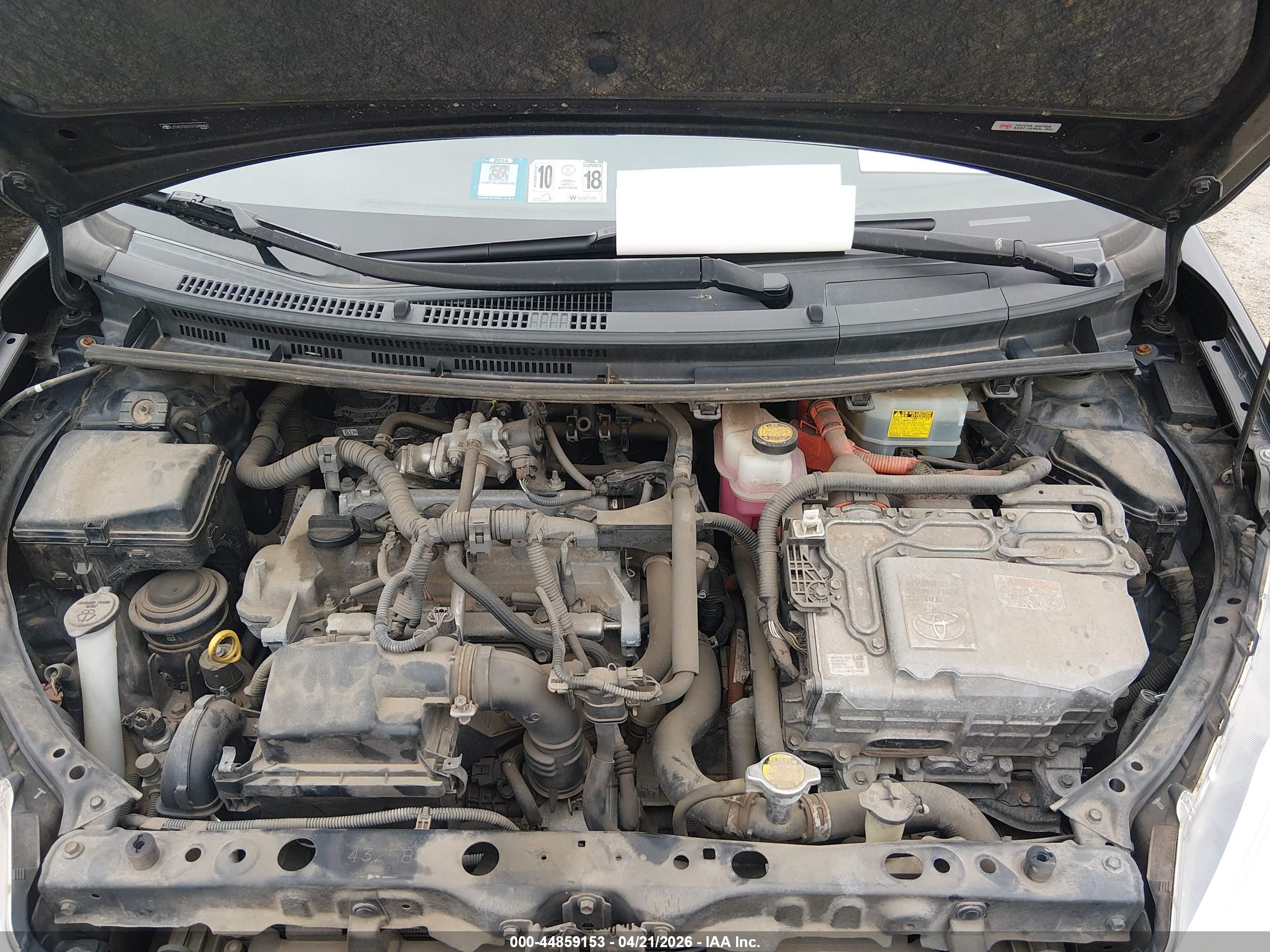 TOYOTA PRIUS image 10