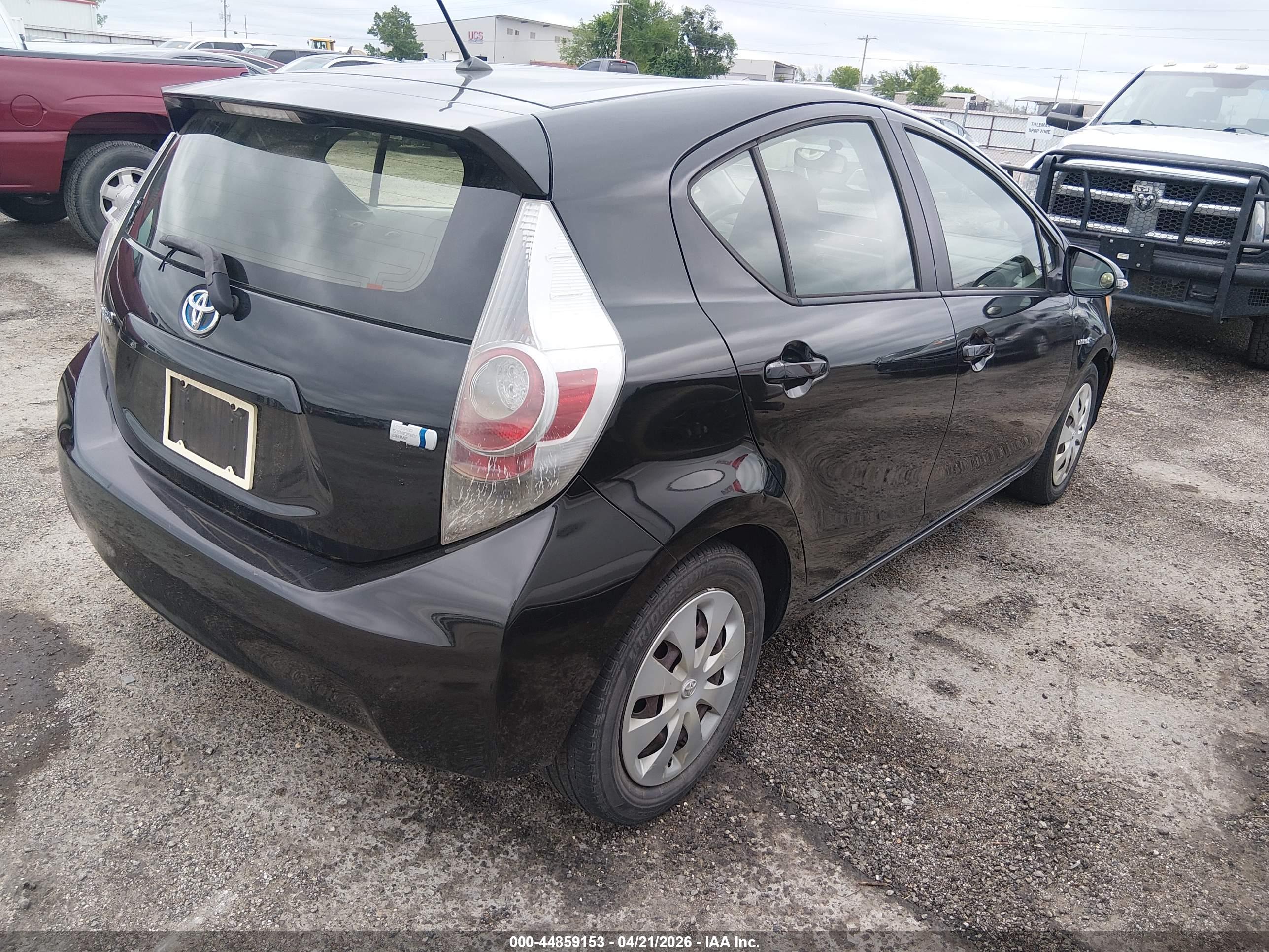 TOYOTA PRIUS image 4