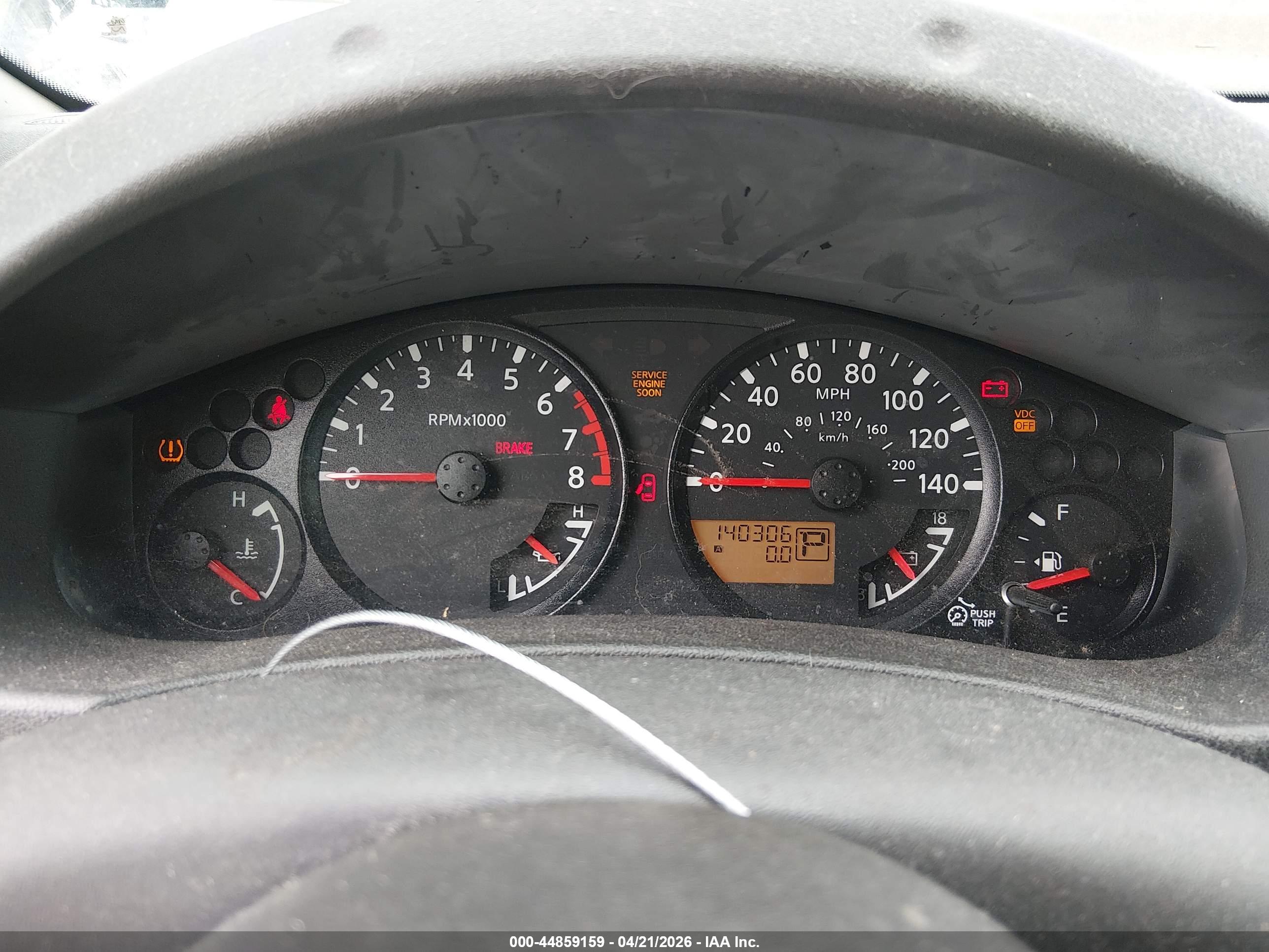 NISSAN FRONTIER image 7