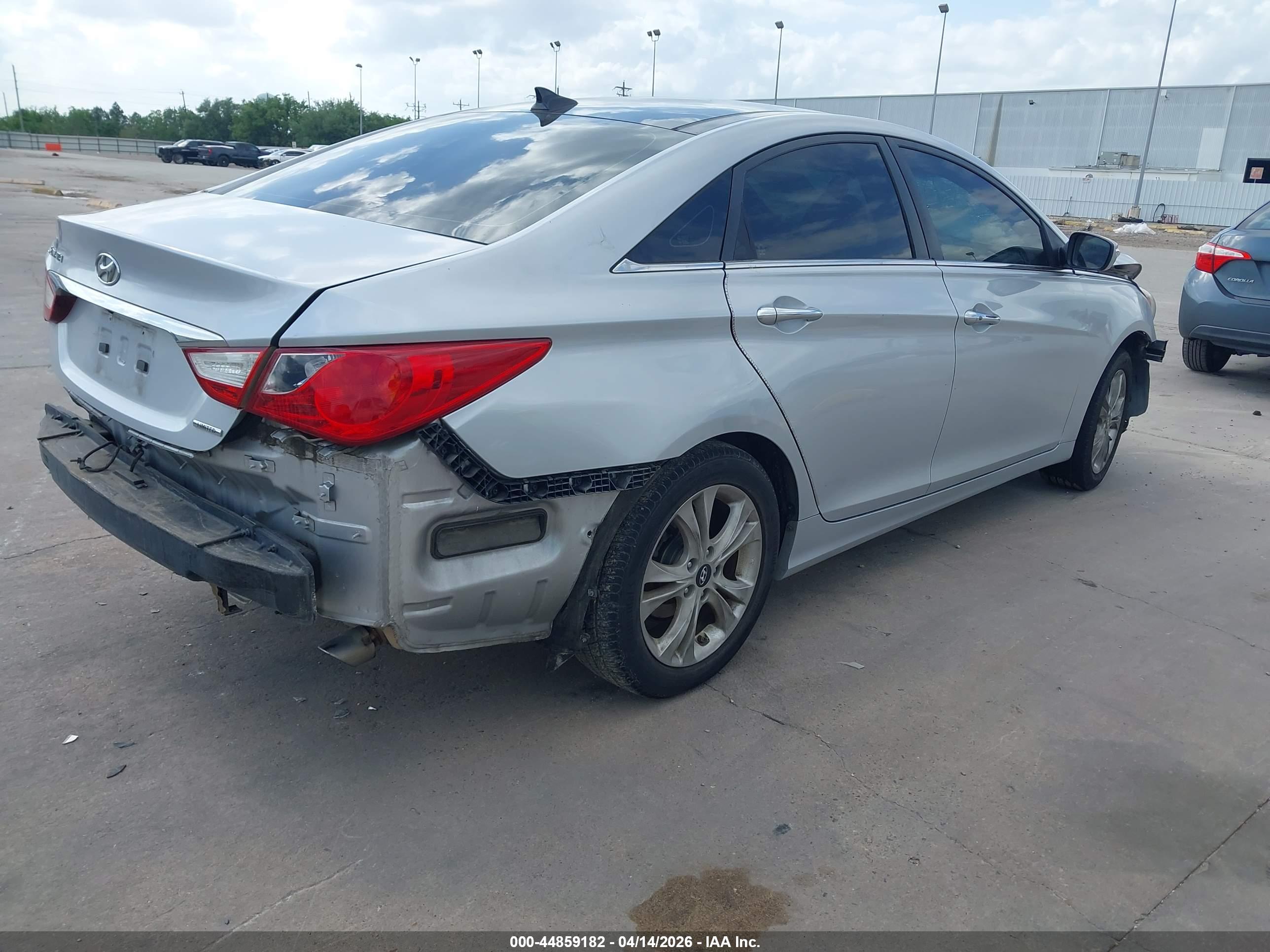 HYUNDAI SONATA image 4