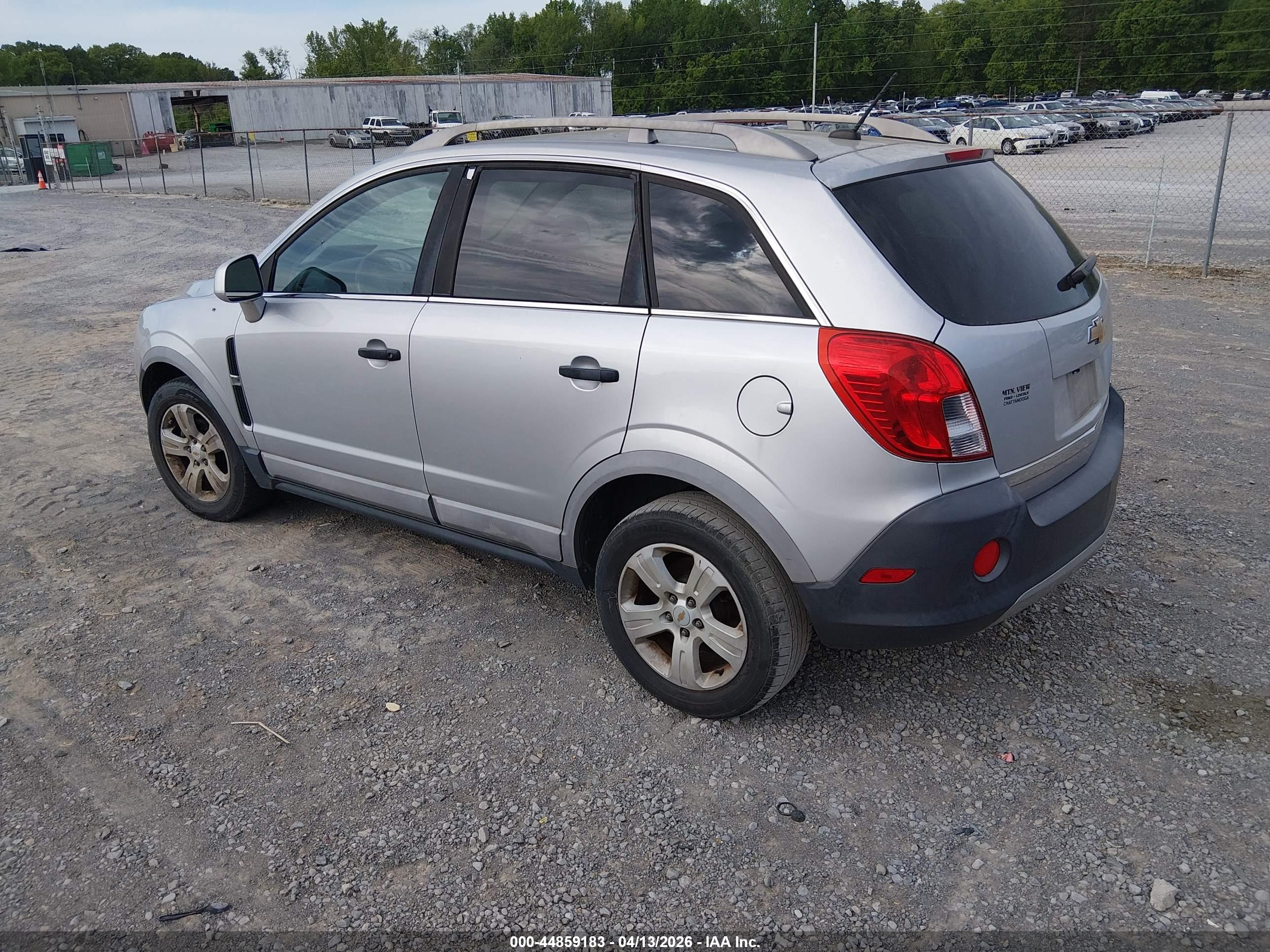 CHEVROLET CAPTIVA image 3