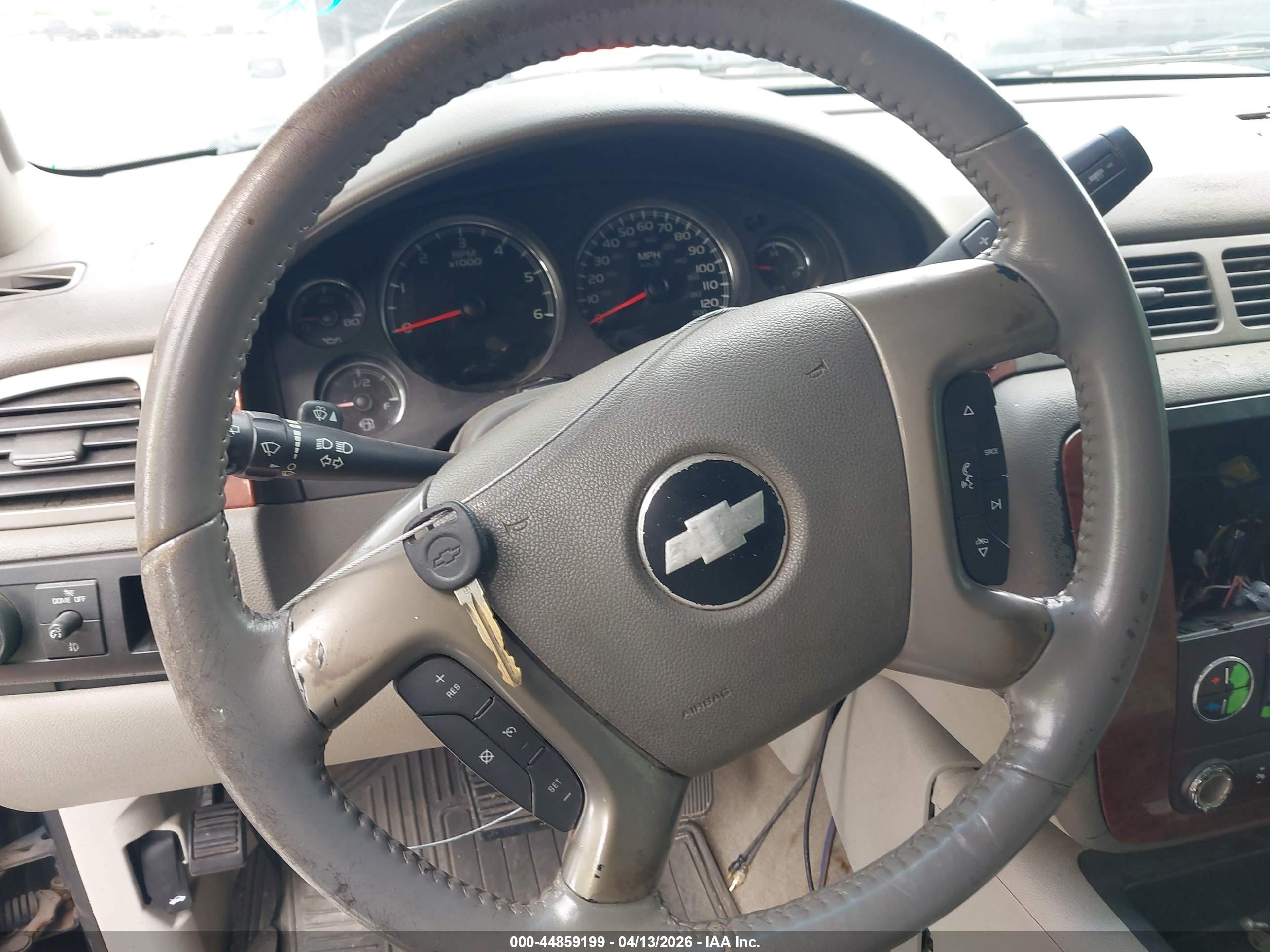 CHEVROLET TAHOE image 11