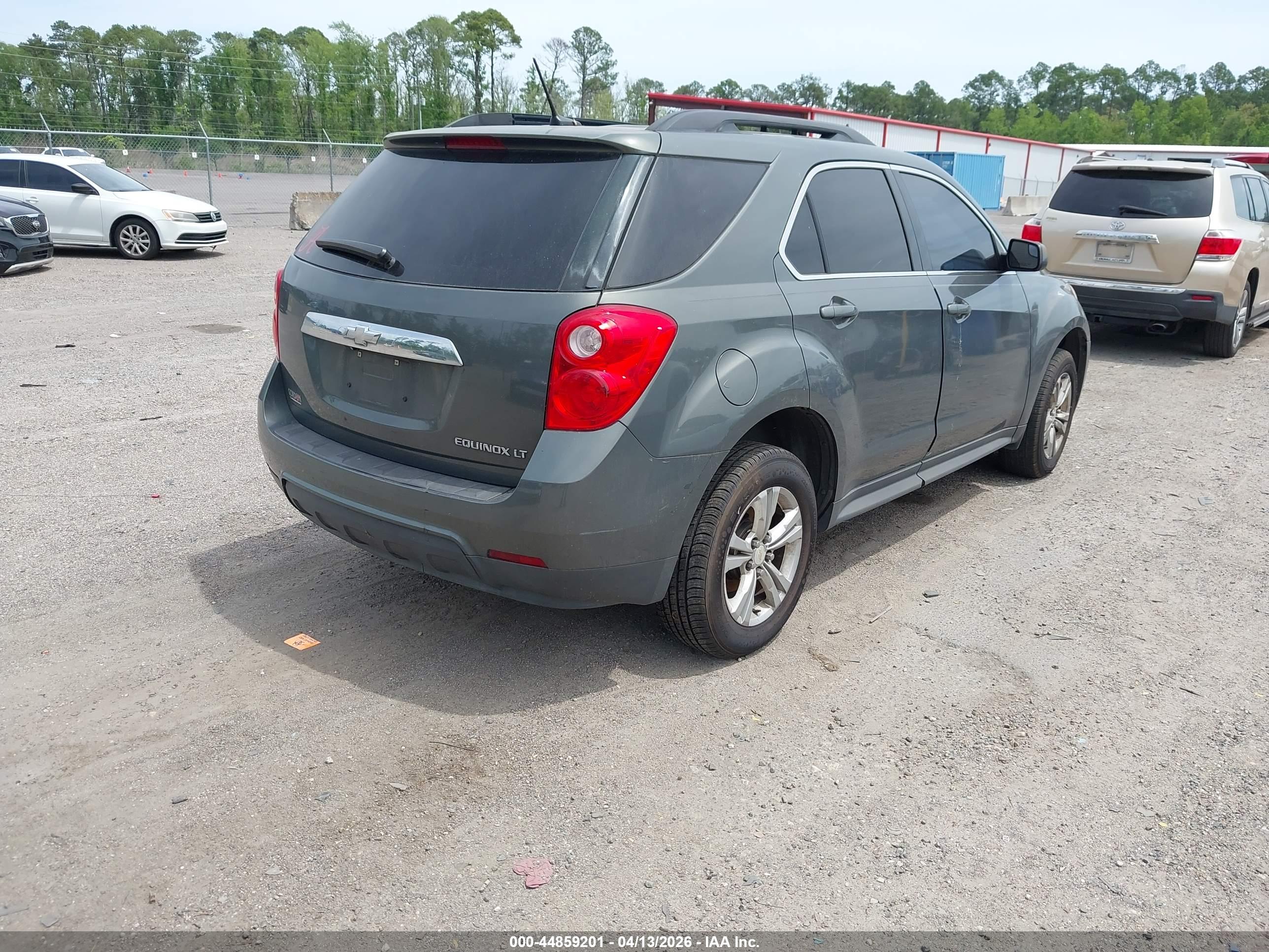 CHEVROLET EQUINOX image 4