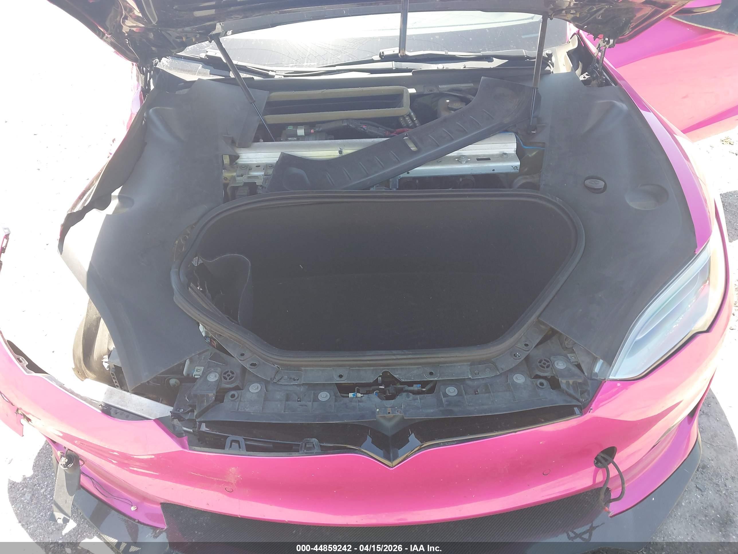 TESLA MODEL image 10