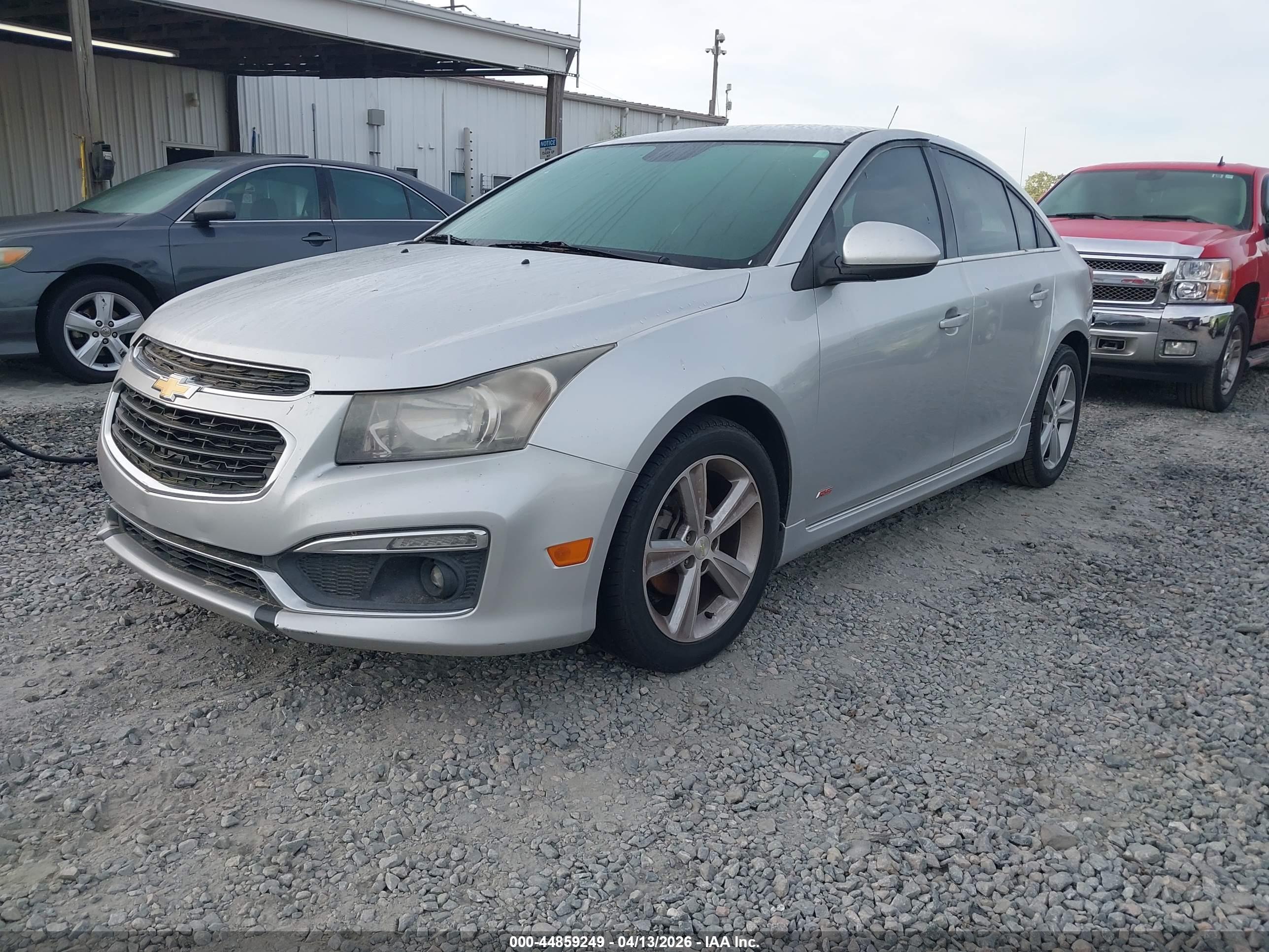 CHEVROLET CRUZE image 2