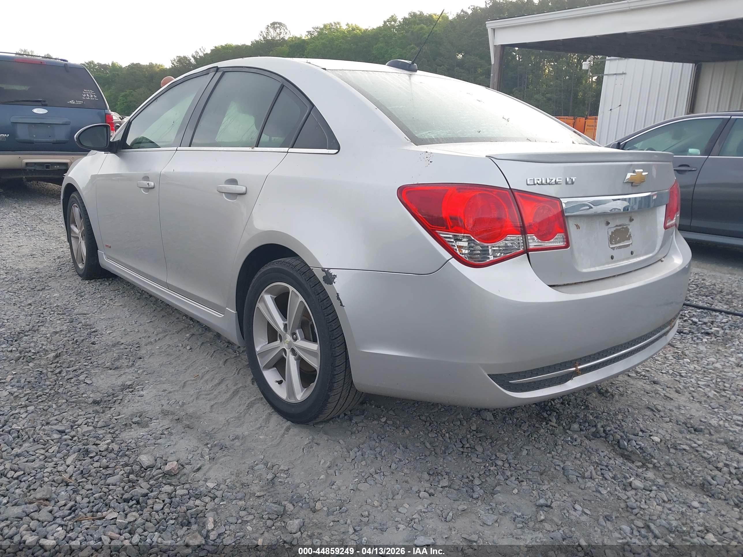 CHEVROLET CRUZE image 3