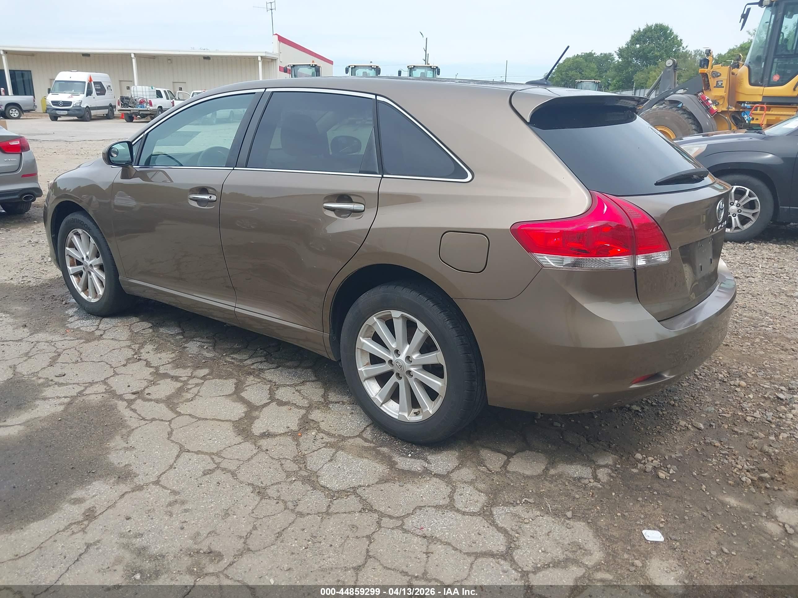 TOYOTA VENZA image 3