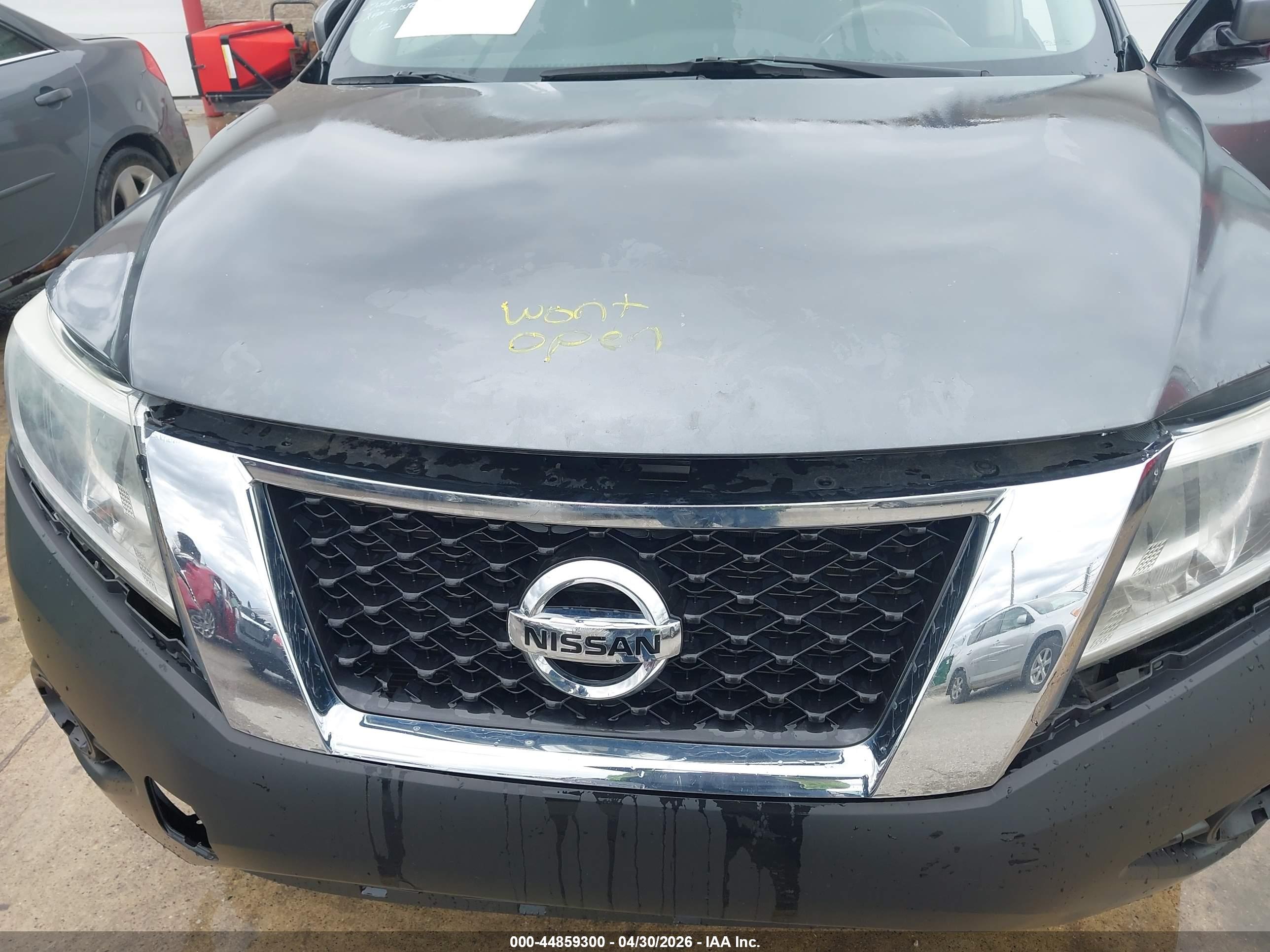 NISSAN PATHFINDER image 10
