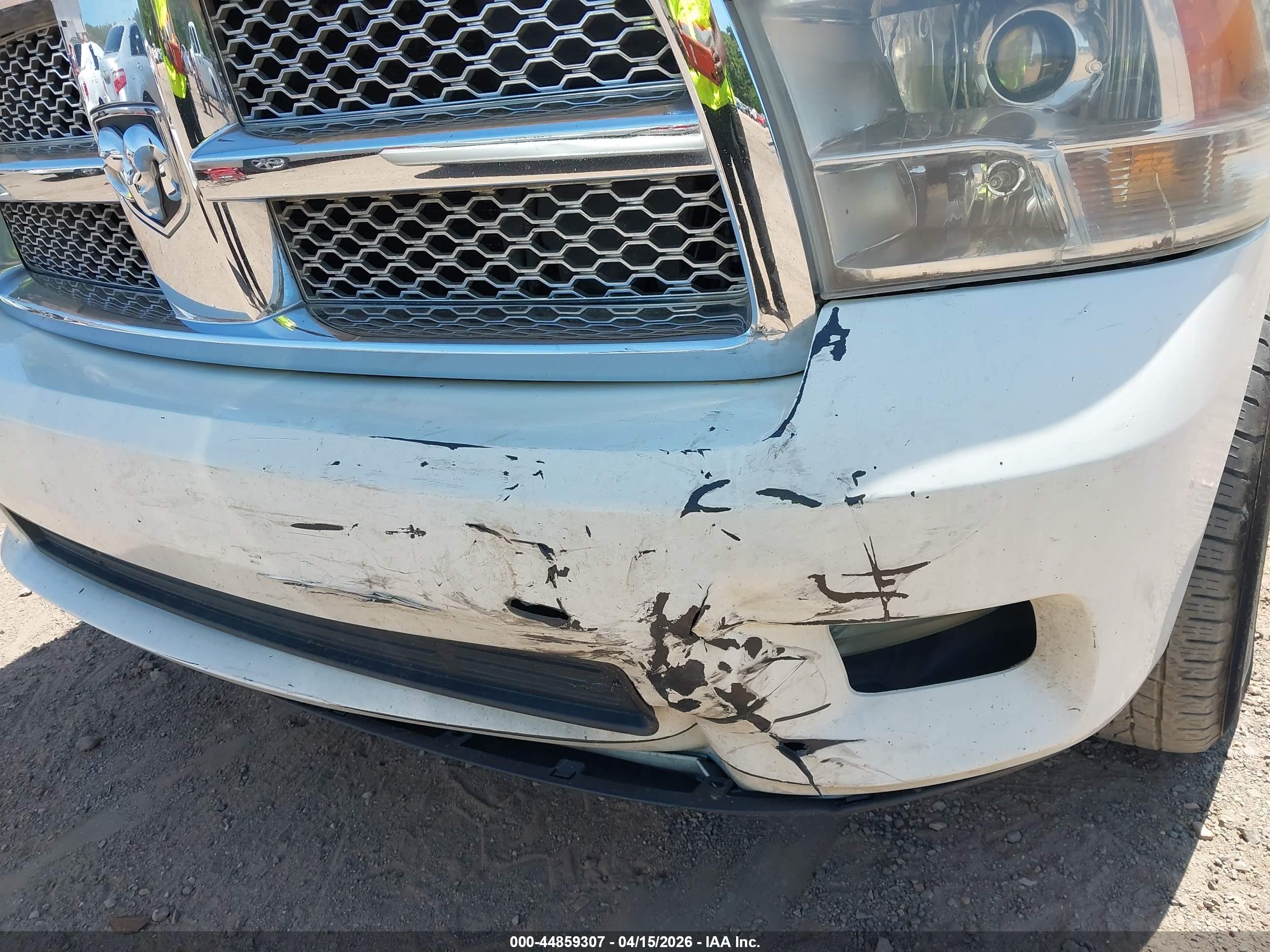 DODGE RAM image 6