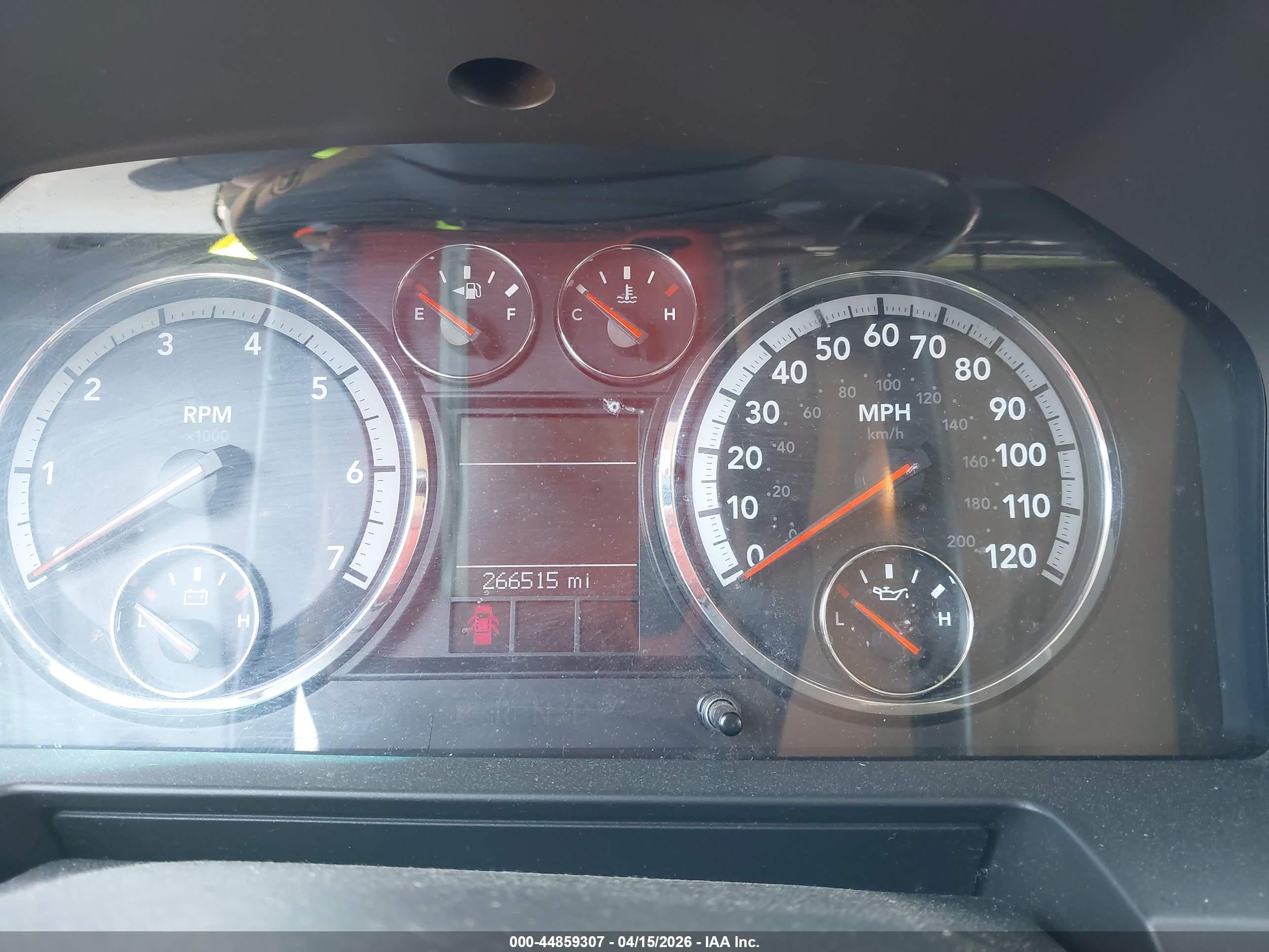 DODGE RAM image 7