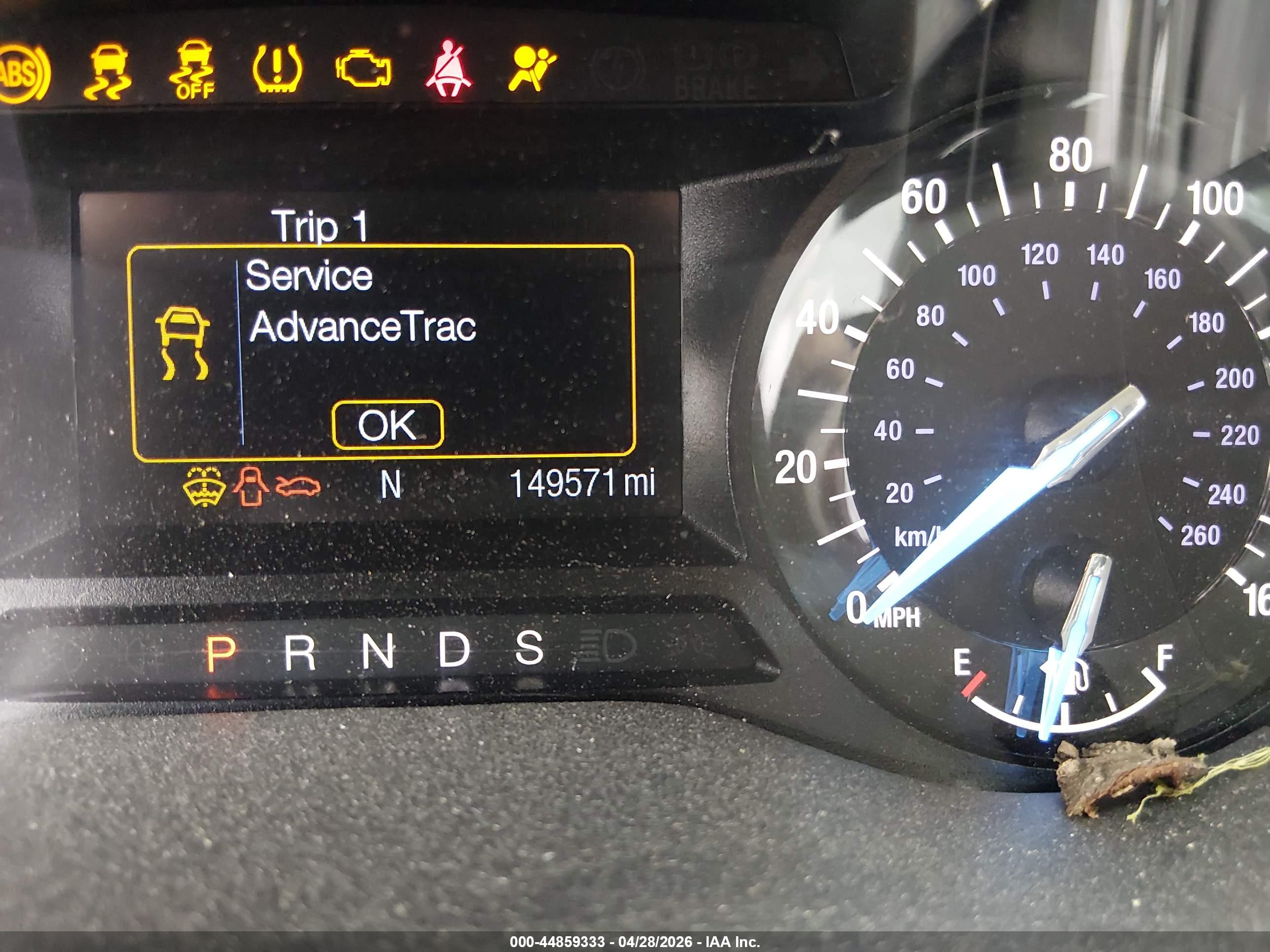 FORD FUSION image 7