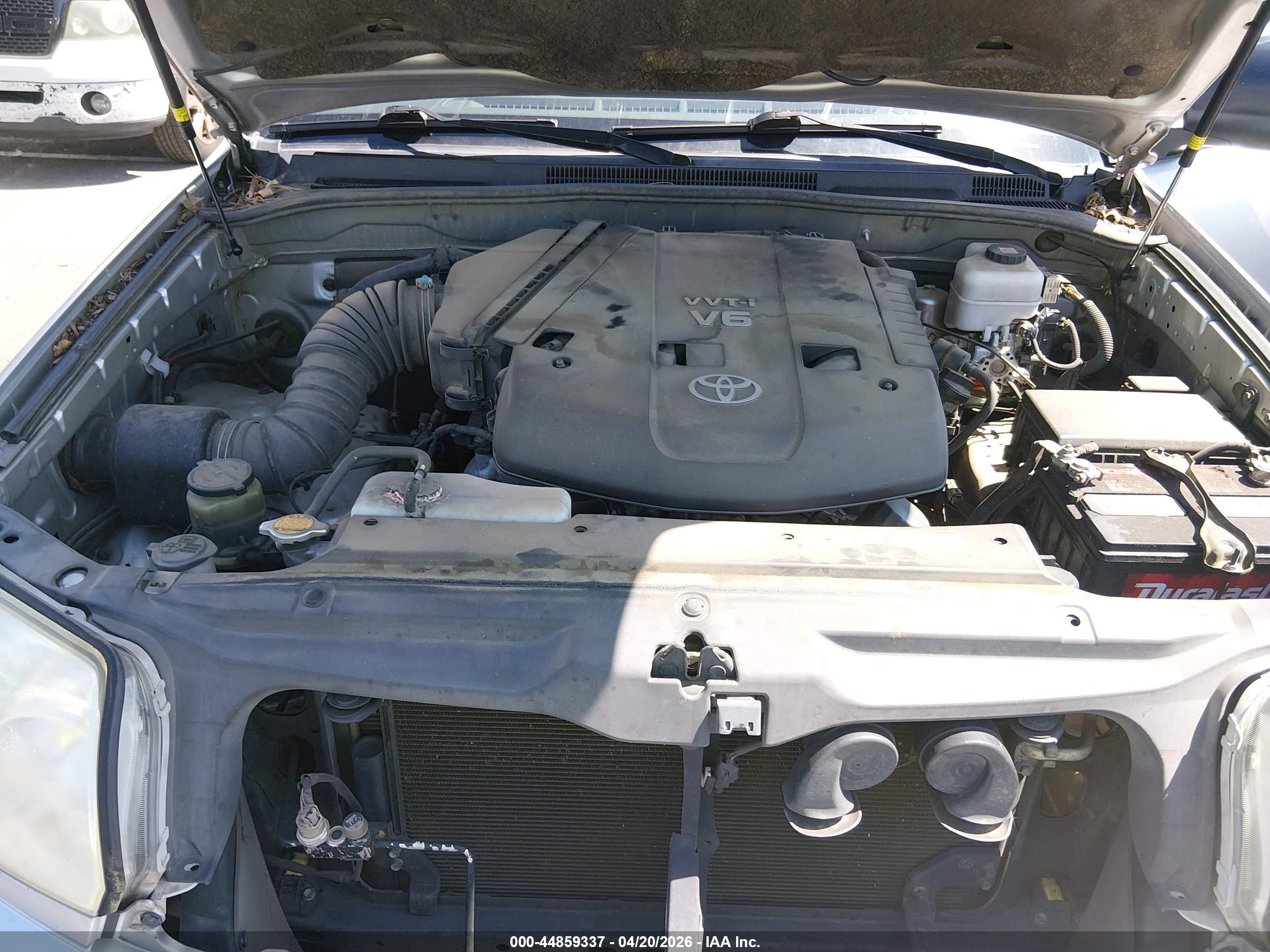 TOYOTA 4RUNNER image 10