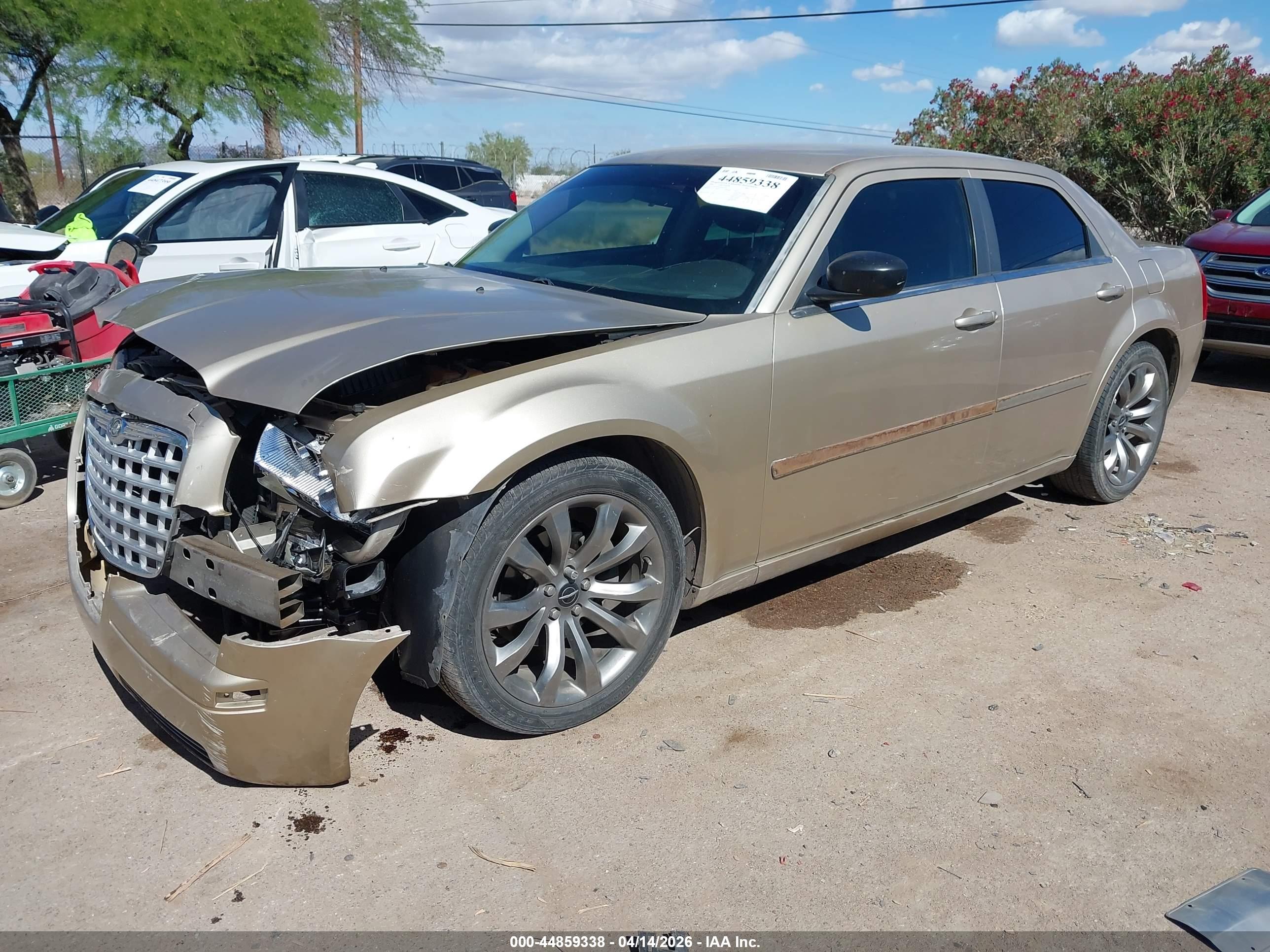 CHRYSLER 300 image 2