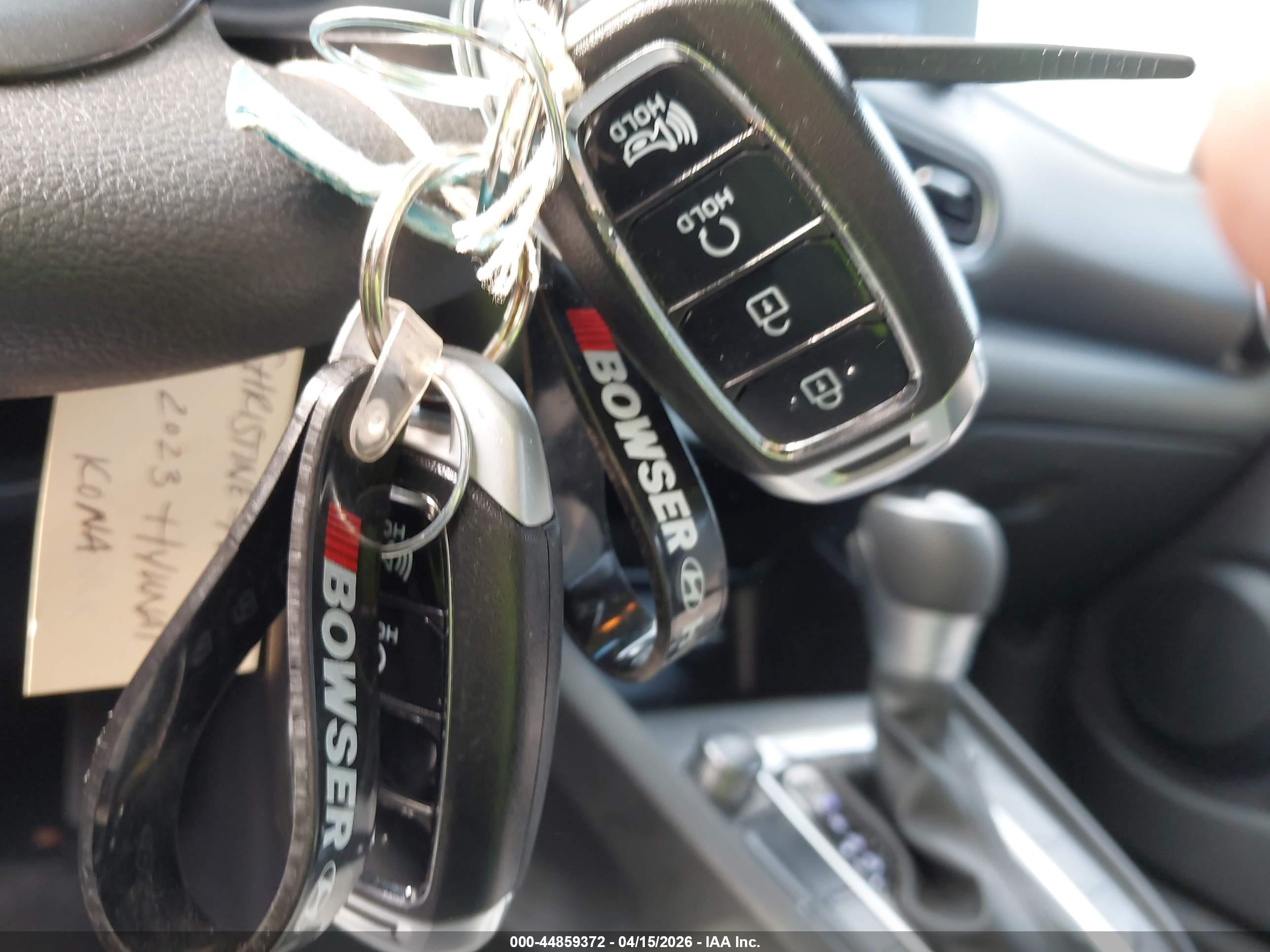 HYUNDAI KONA image 11