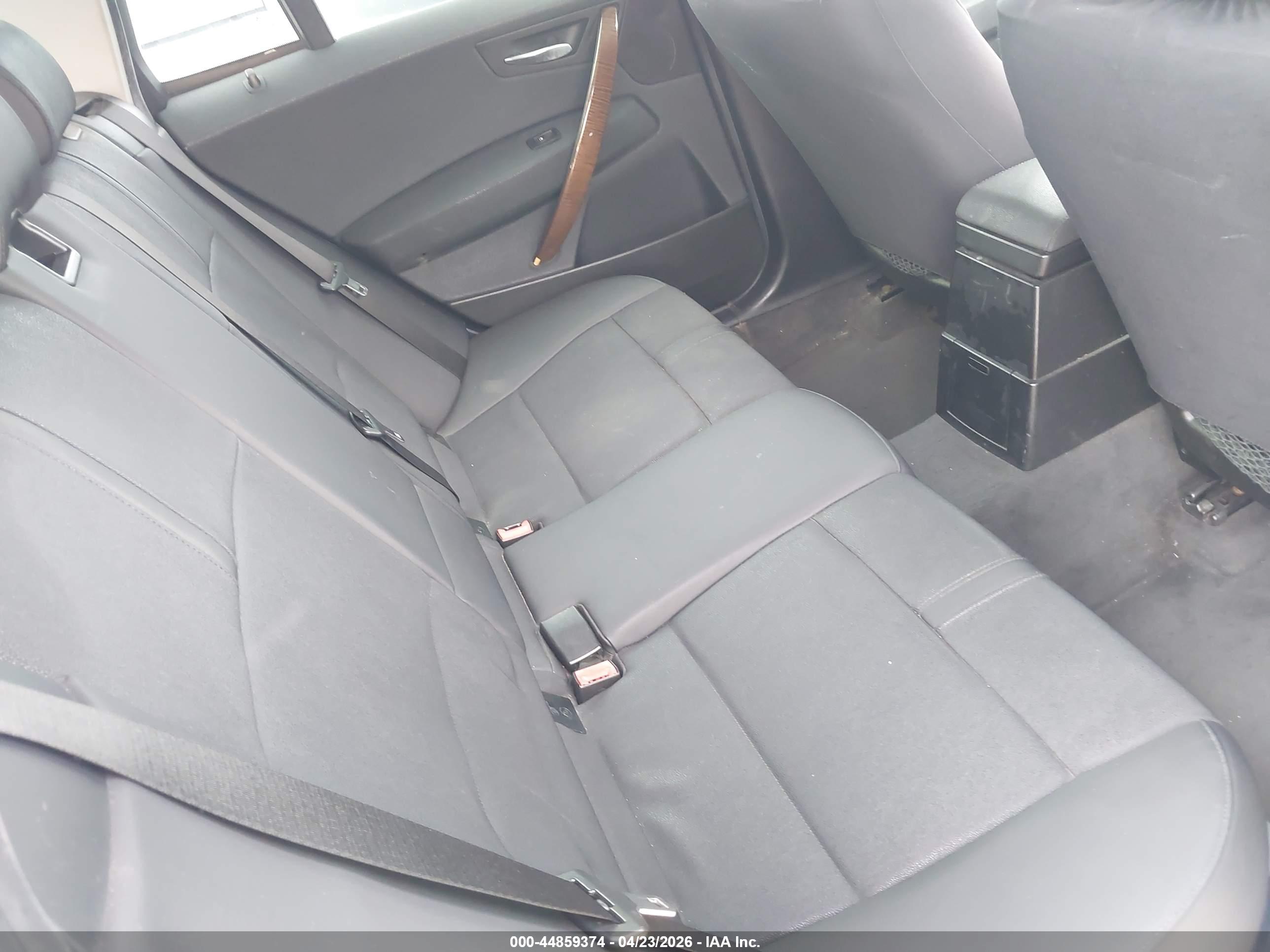BMW X3 image 8