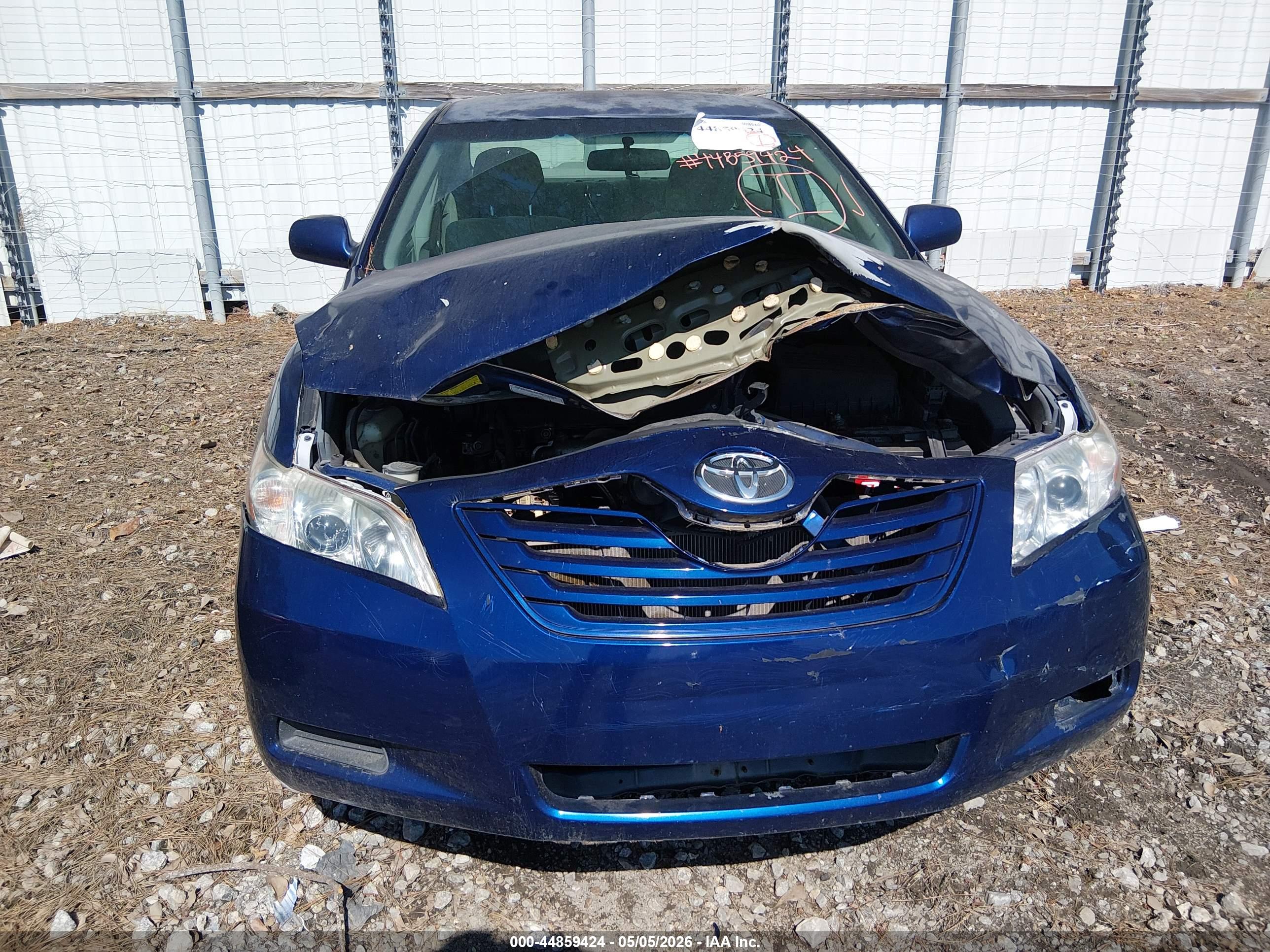 TOYOTA CAMRY image 6