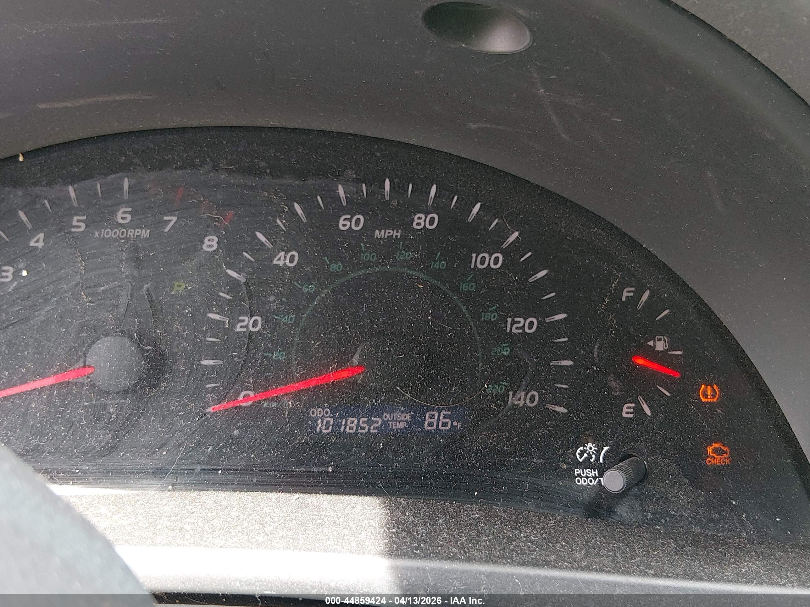 TOYOTA CAMRY image 7