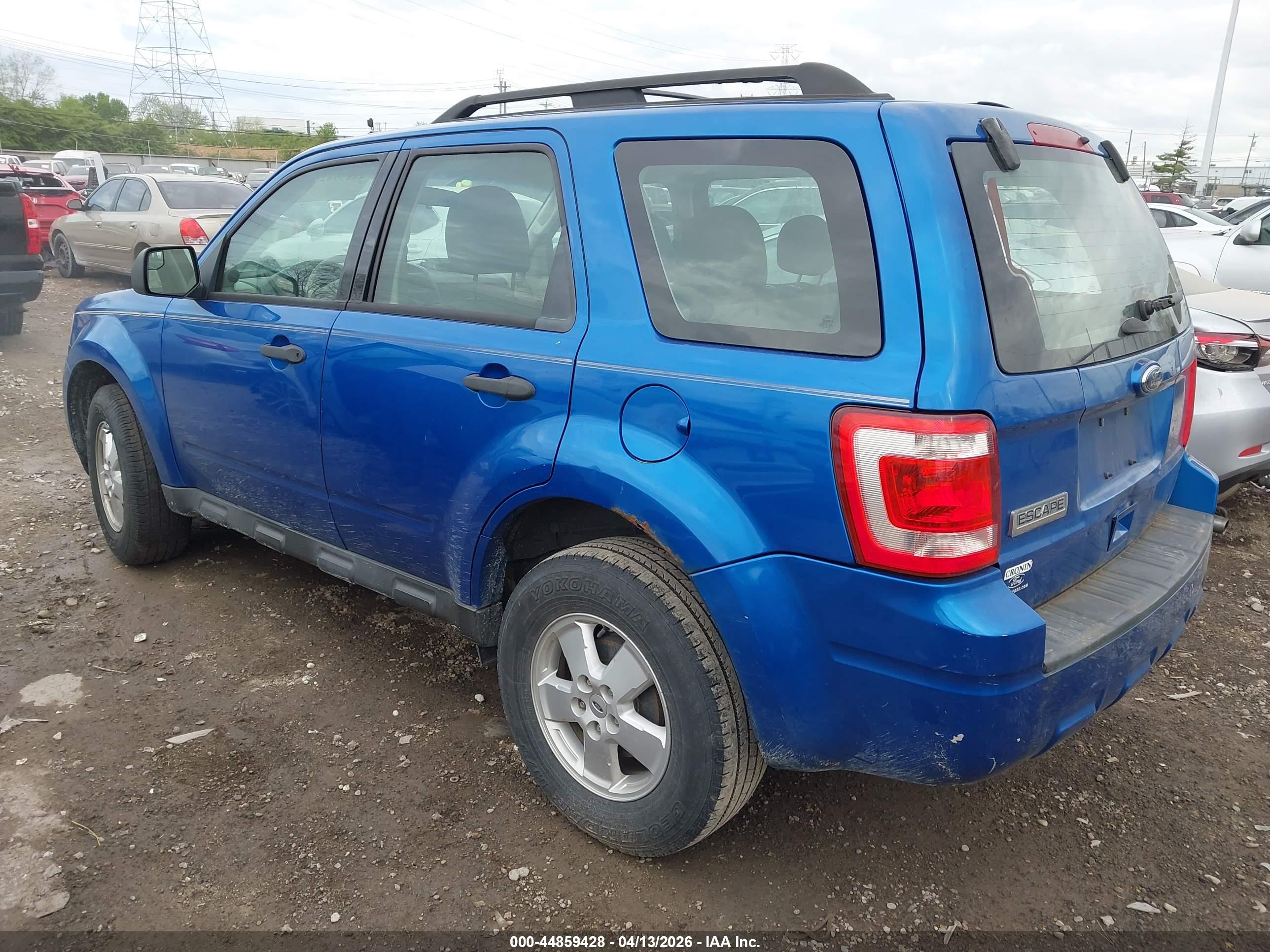 FORD ESCAPE image 3