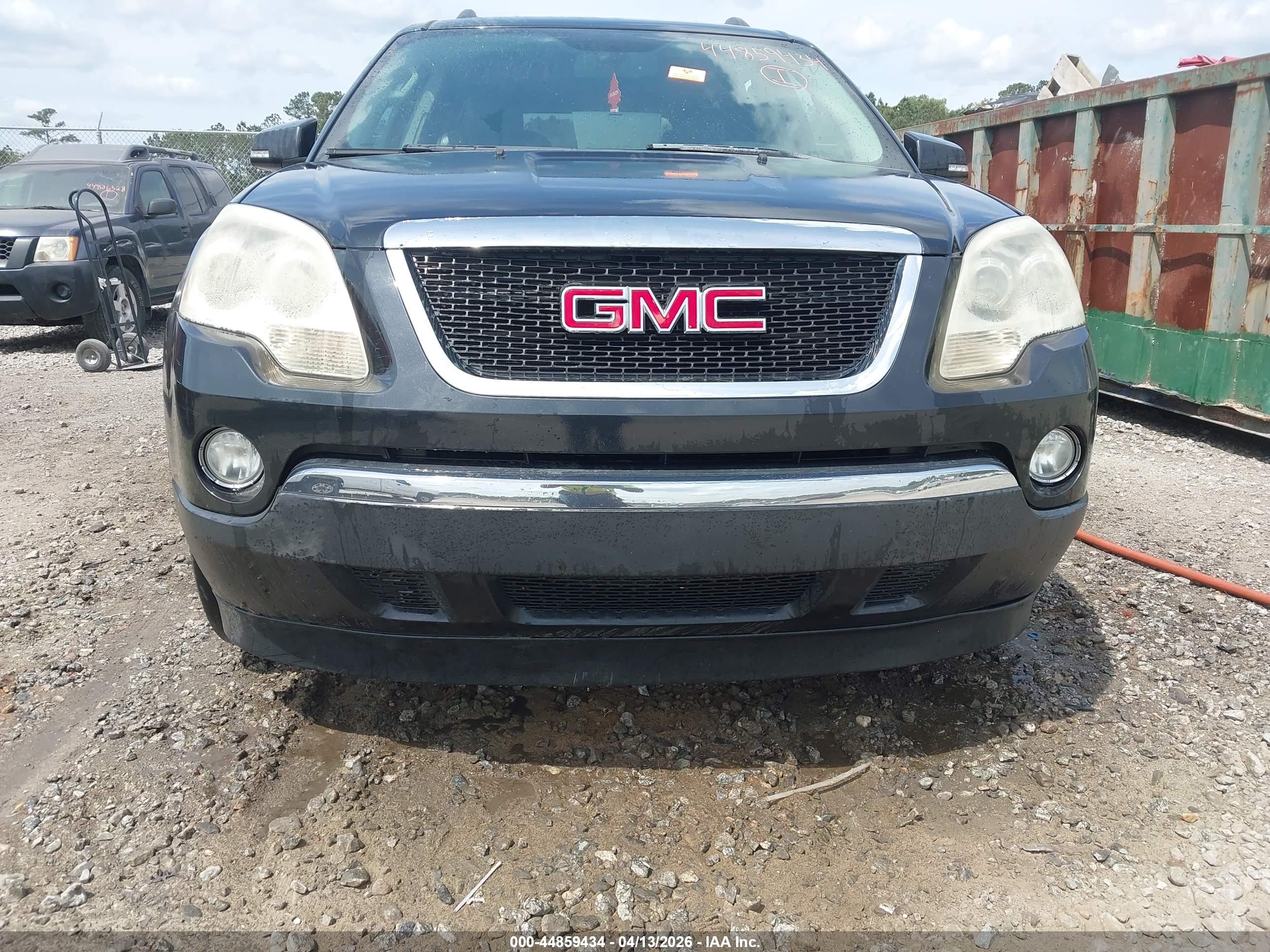 GMC ACADIA image 6