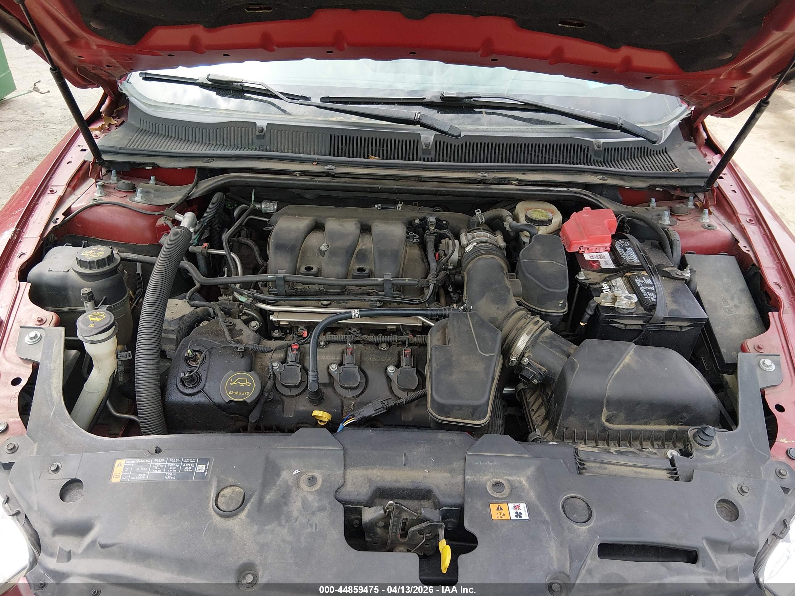 FORD TAURUS image 10