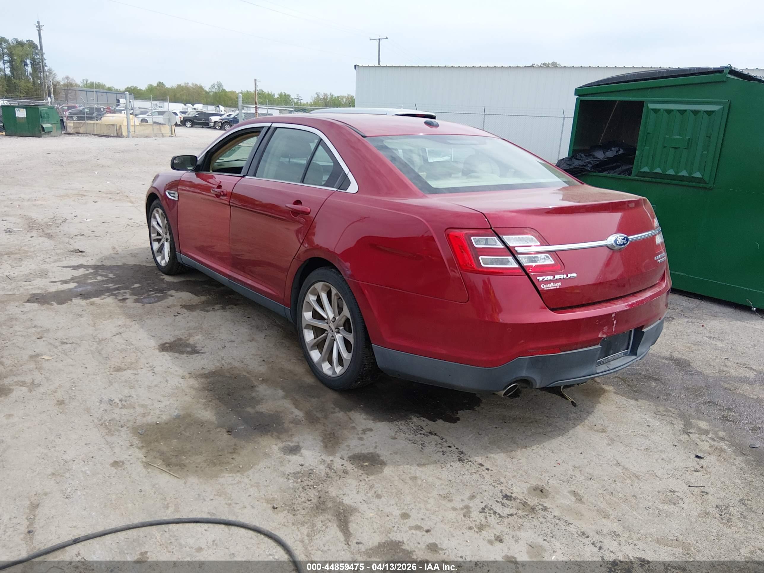 FORD TAURUS image 3