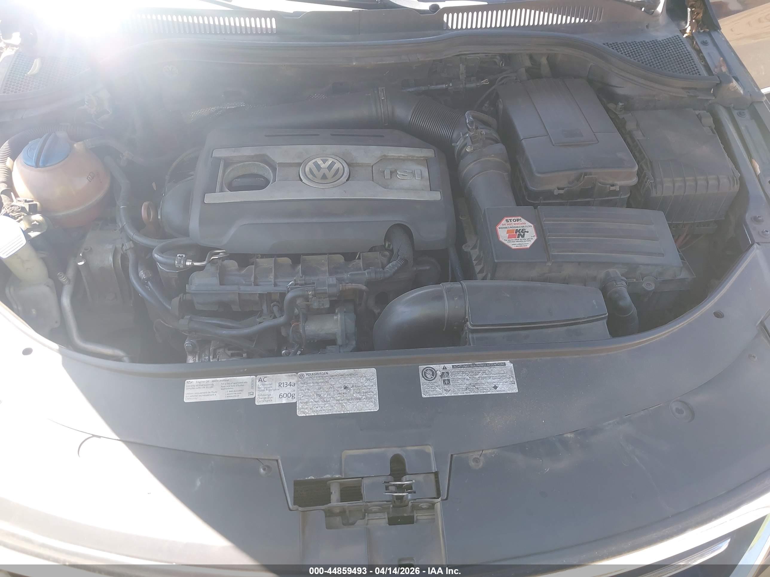 VOLKSWAGEN CC image 10